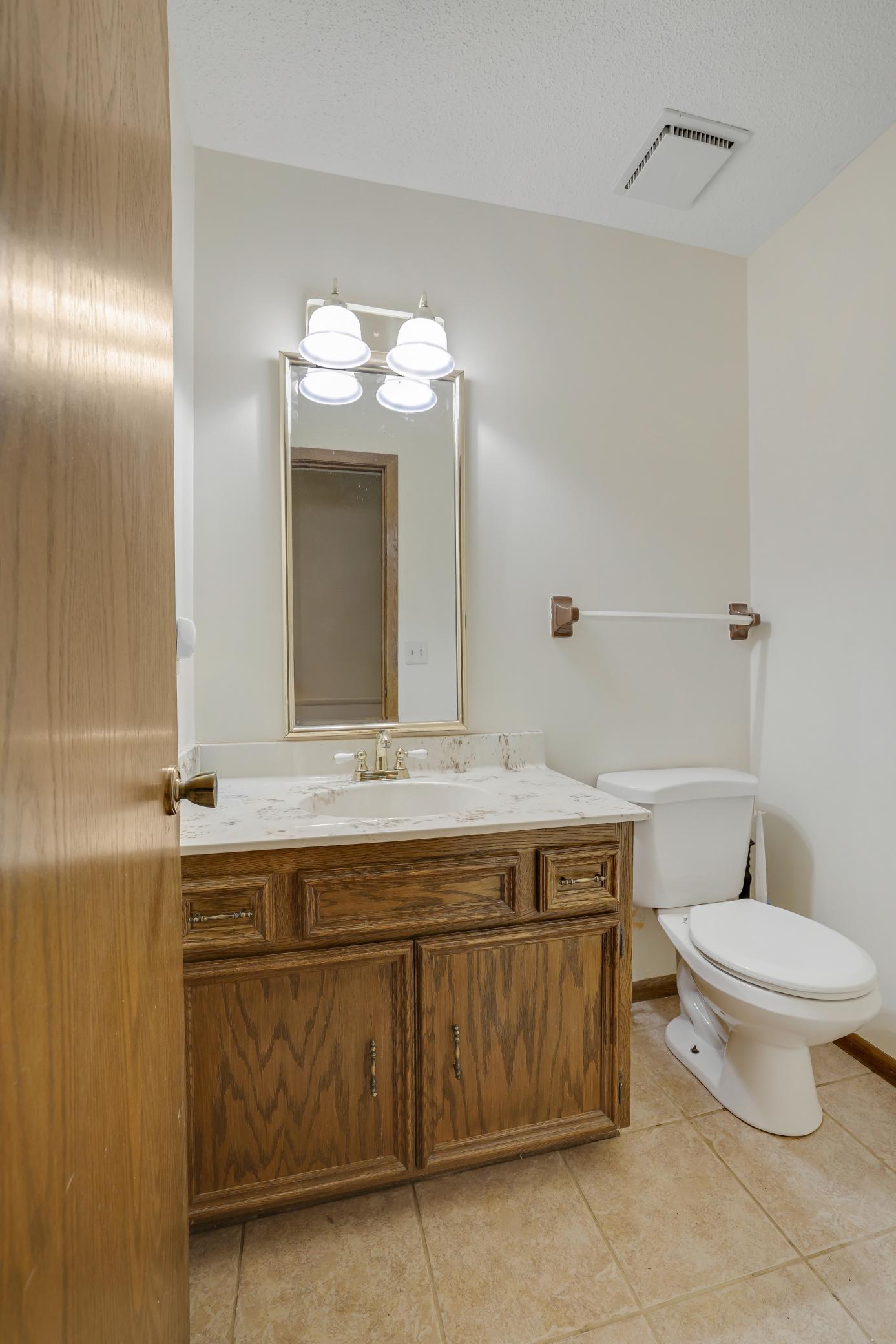 8359 Amsden Ridge Drive Property Photo 19