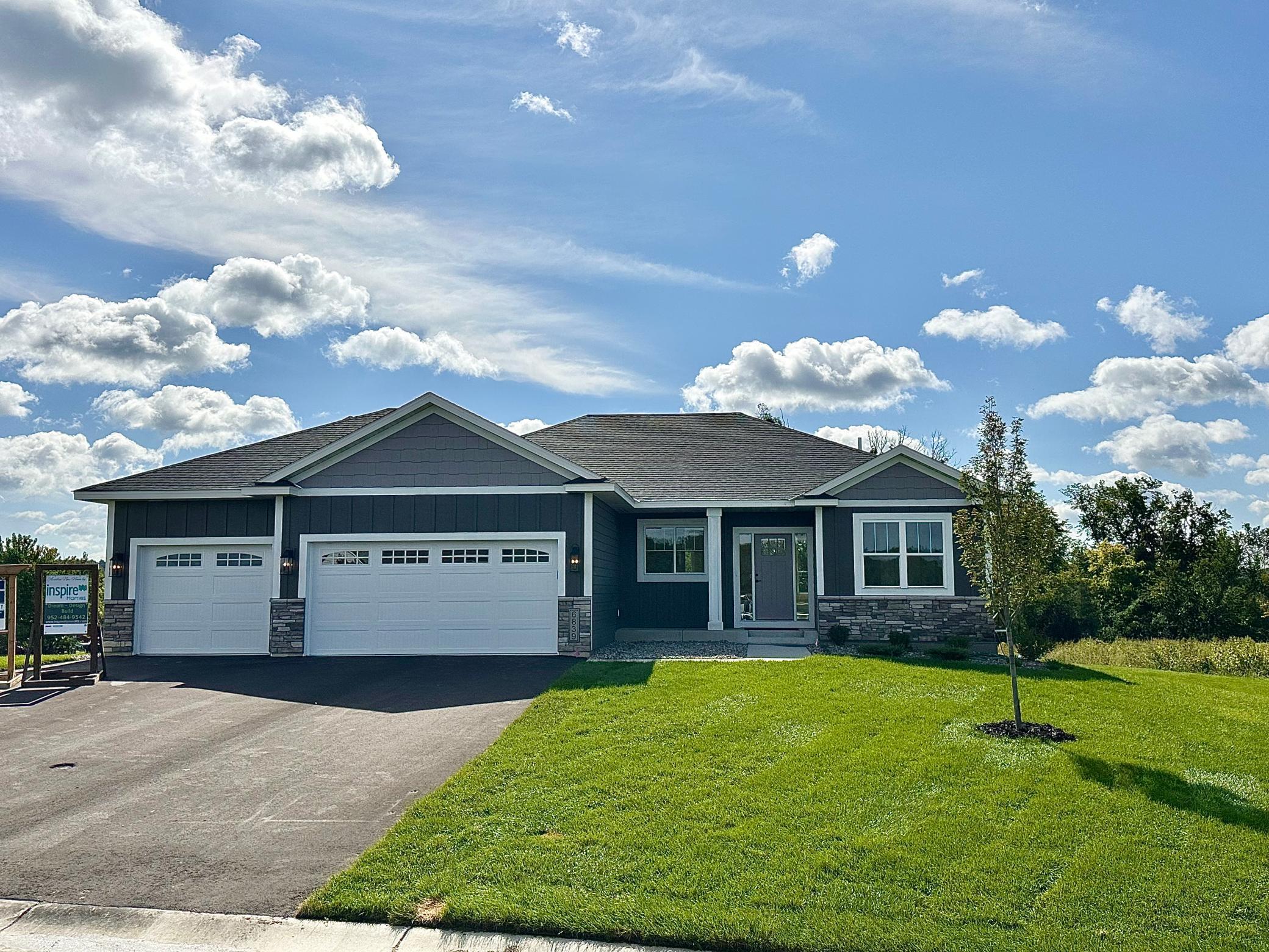 6839 Timberview Court Property Photo 1