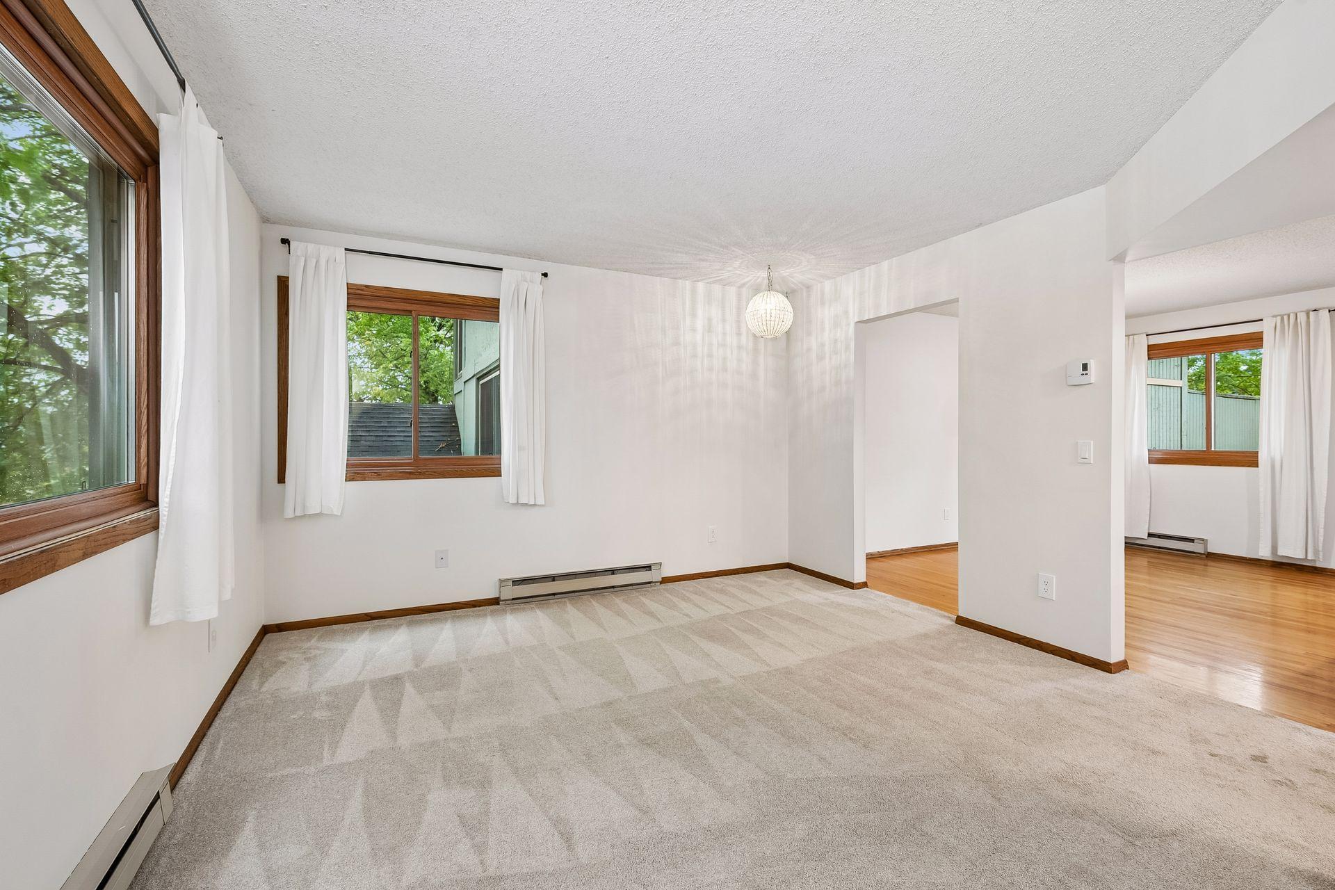 2608 Clinton Avenue Property Photo 17