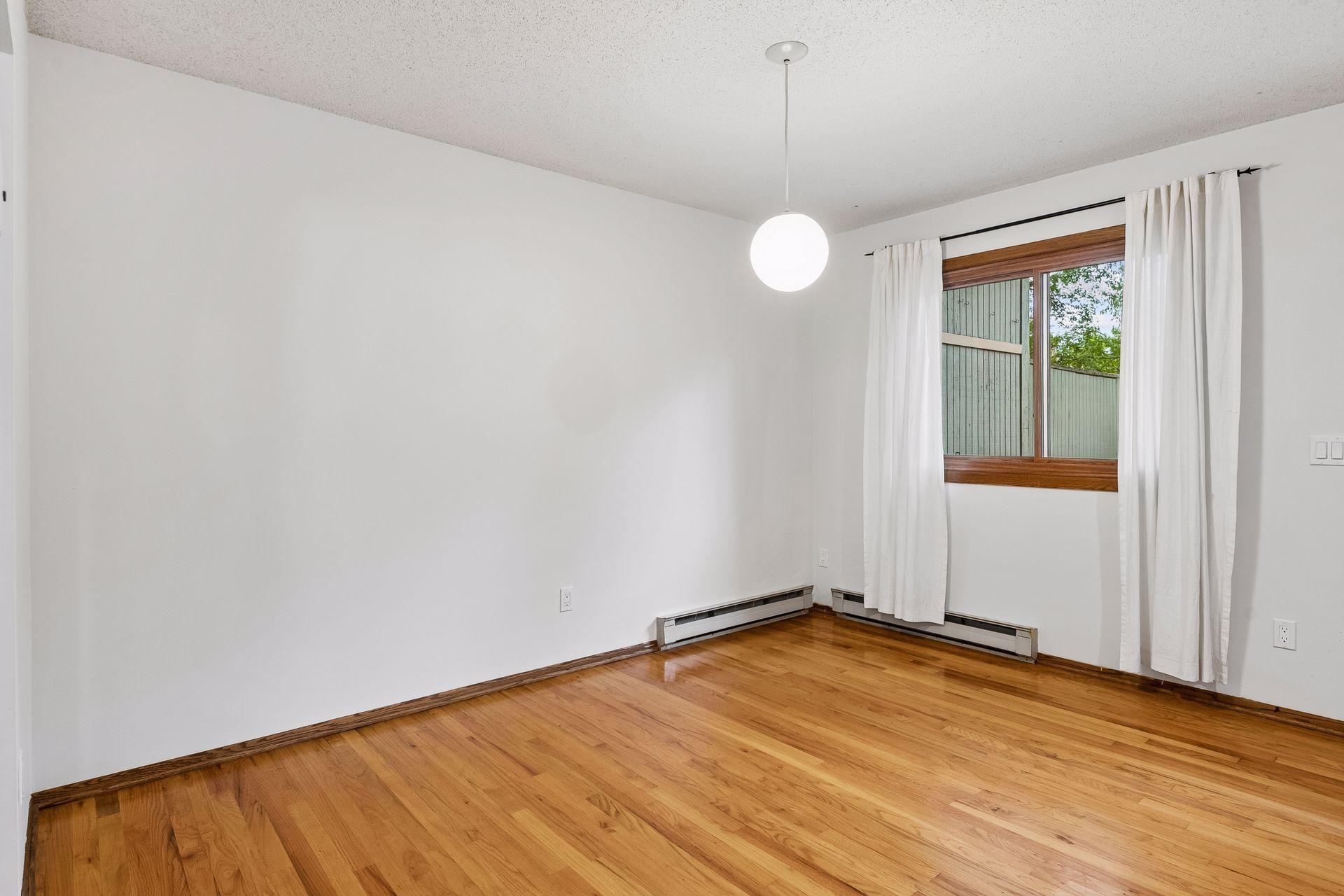 2608 Clinton Avenue Property Photo 18
