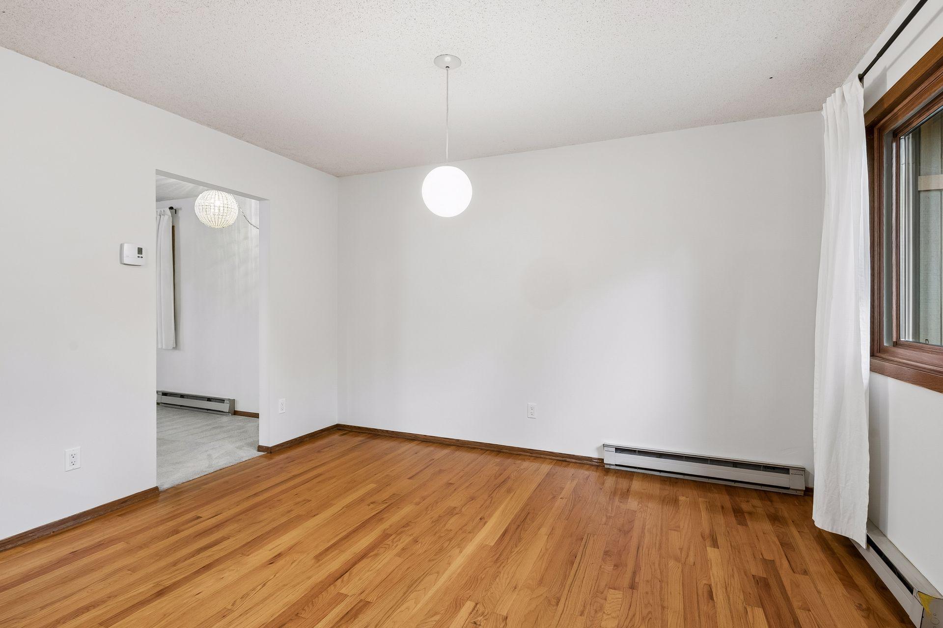 2608 Clinton Avenue Property Photo 20