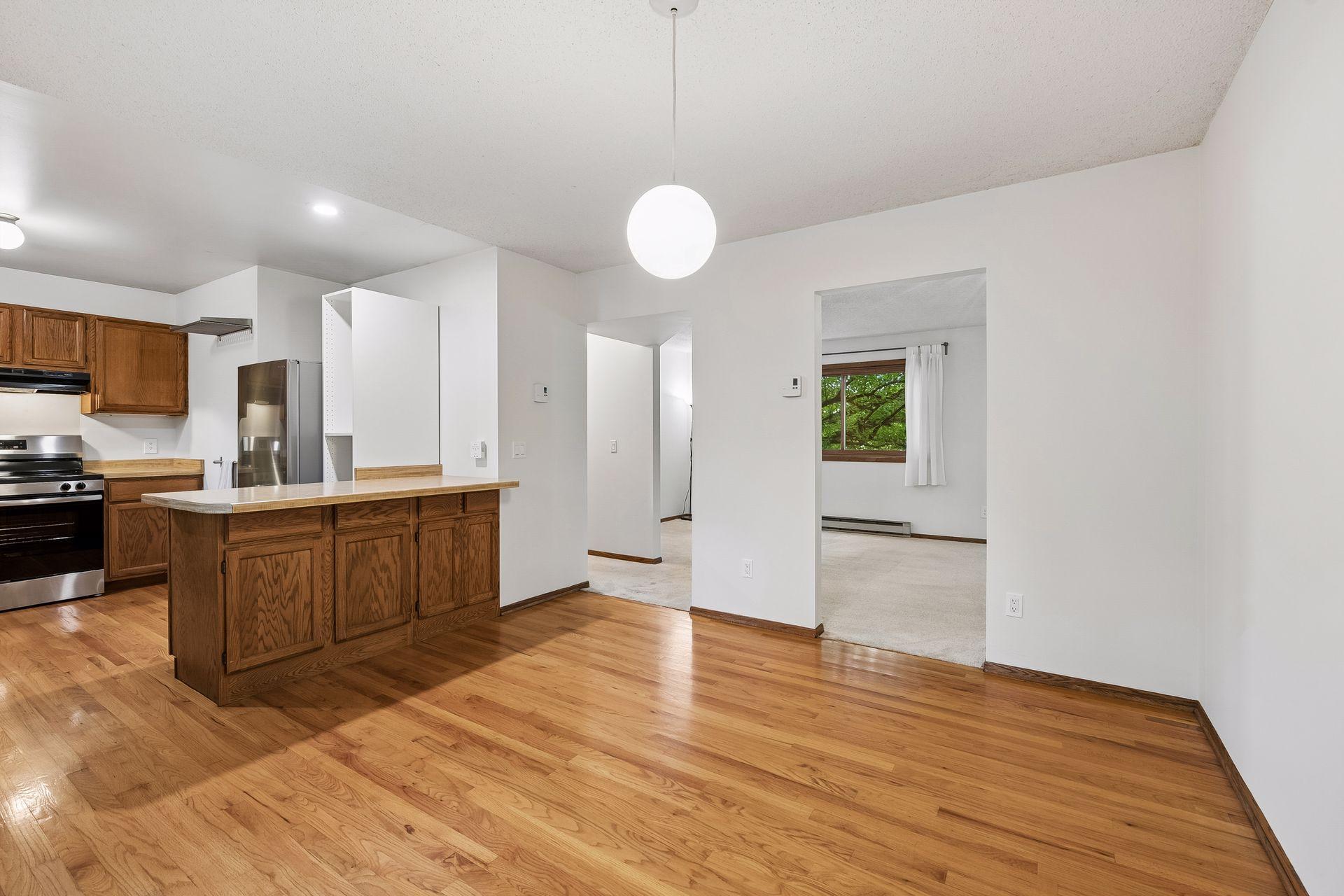 2608 Clinton Avenue Property Photo 21