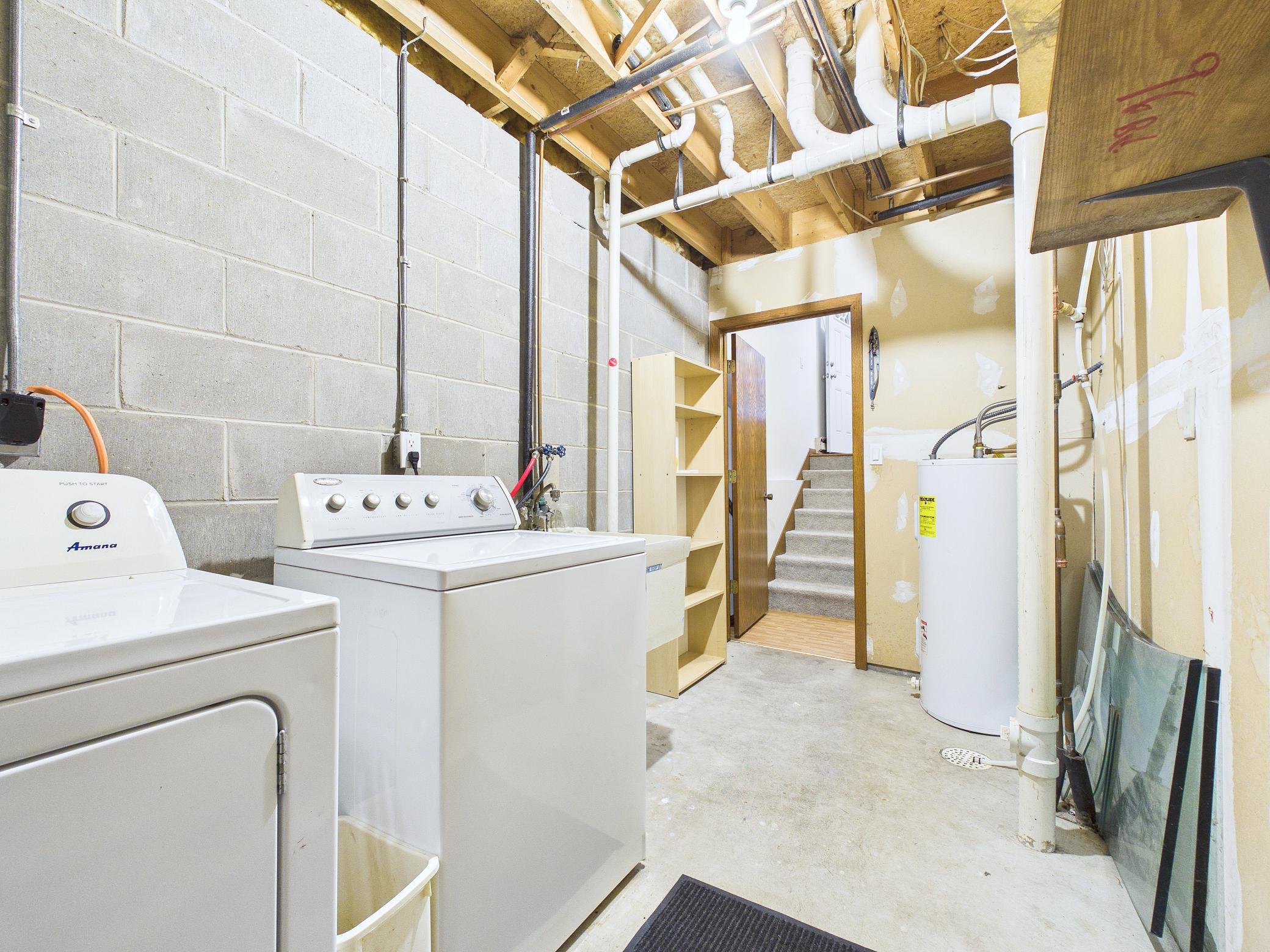 2608 Clinton Avenue Property Photo 35