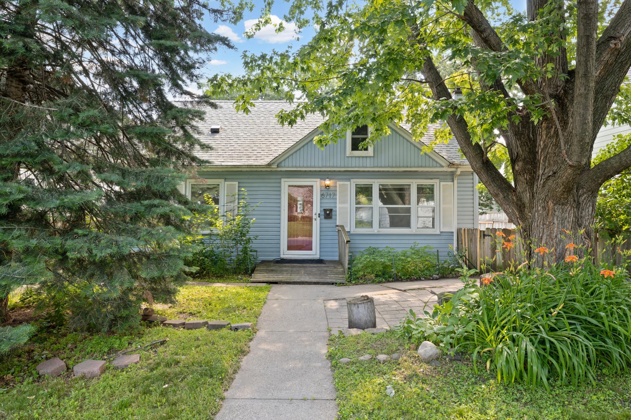 6717 Queen Avenue S Property Photo 1