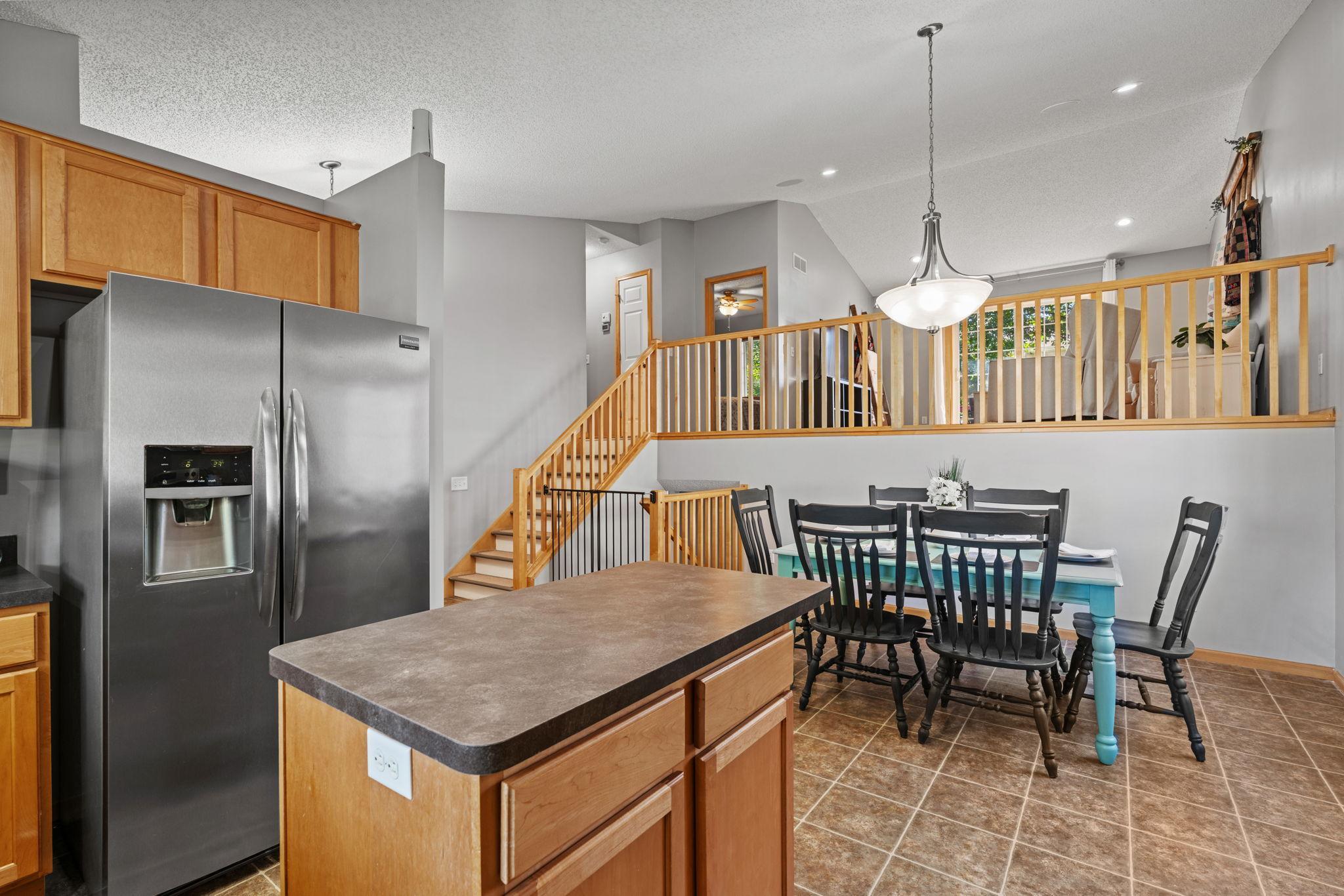 21233 Independence Avenue Property Photo 6