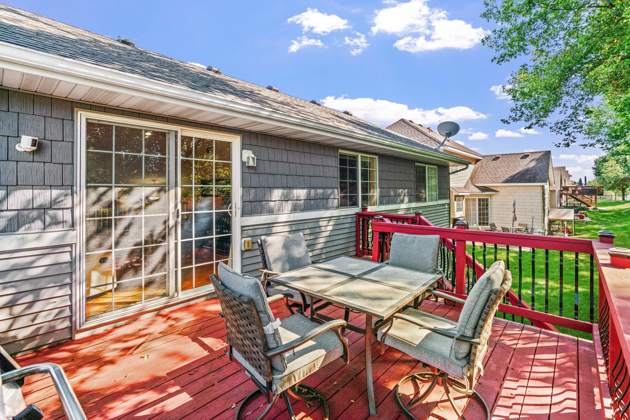 21233 Independence Avenue Property Photo 24