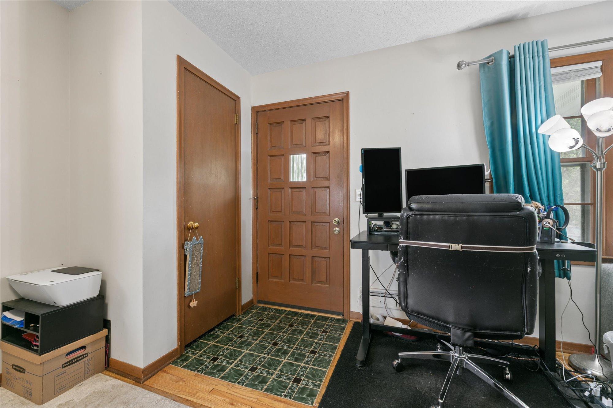 965 109th Avenue Nw Property Photo 19