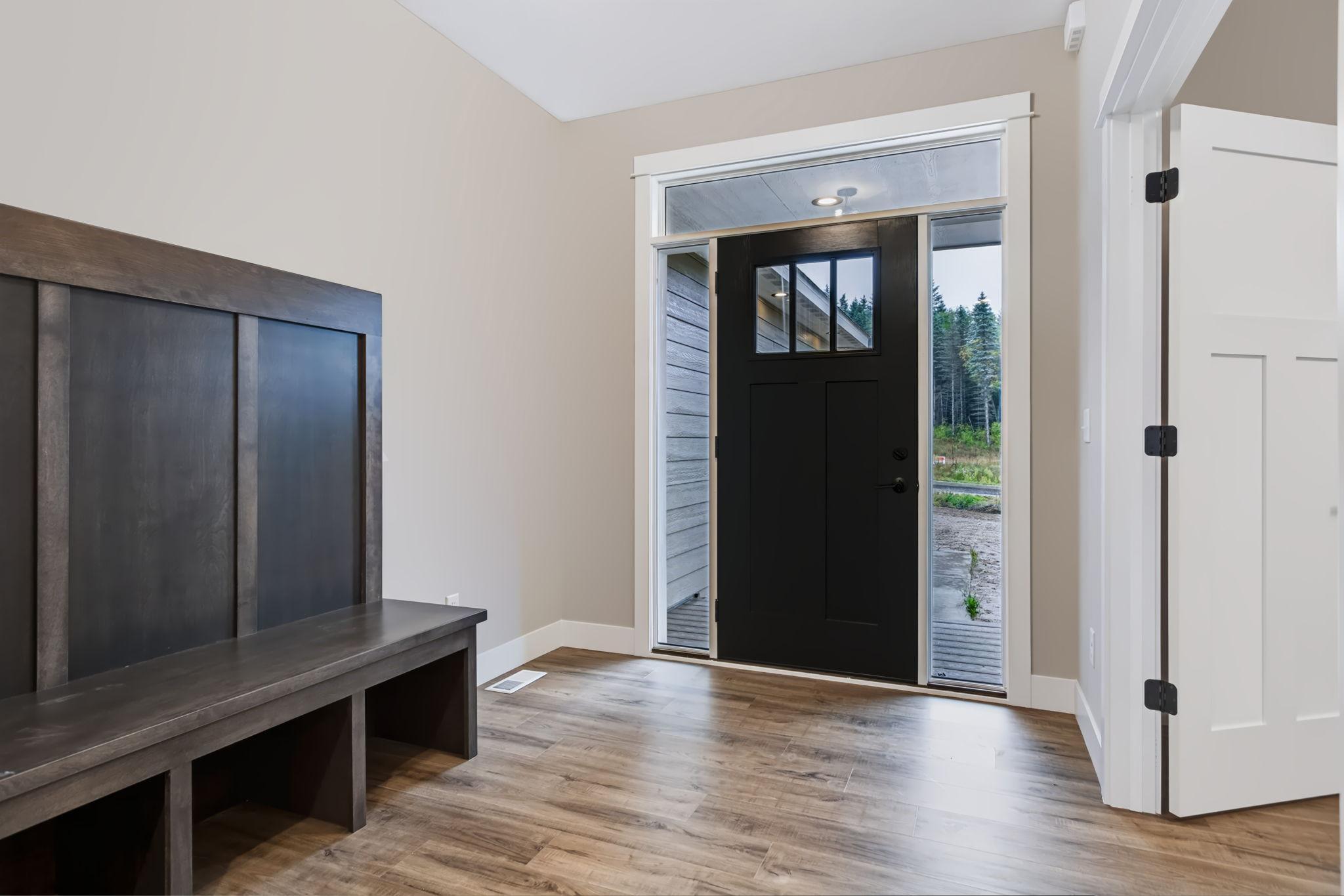 1189 60th Street Property Photo 3