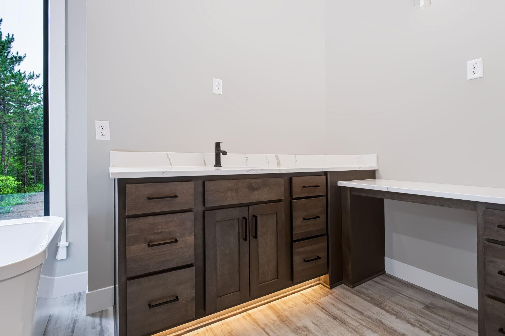 1189 60th Street Property Photo 25