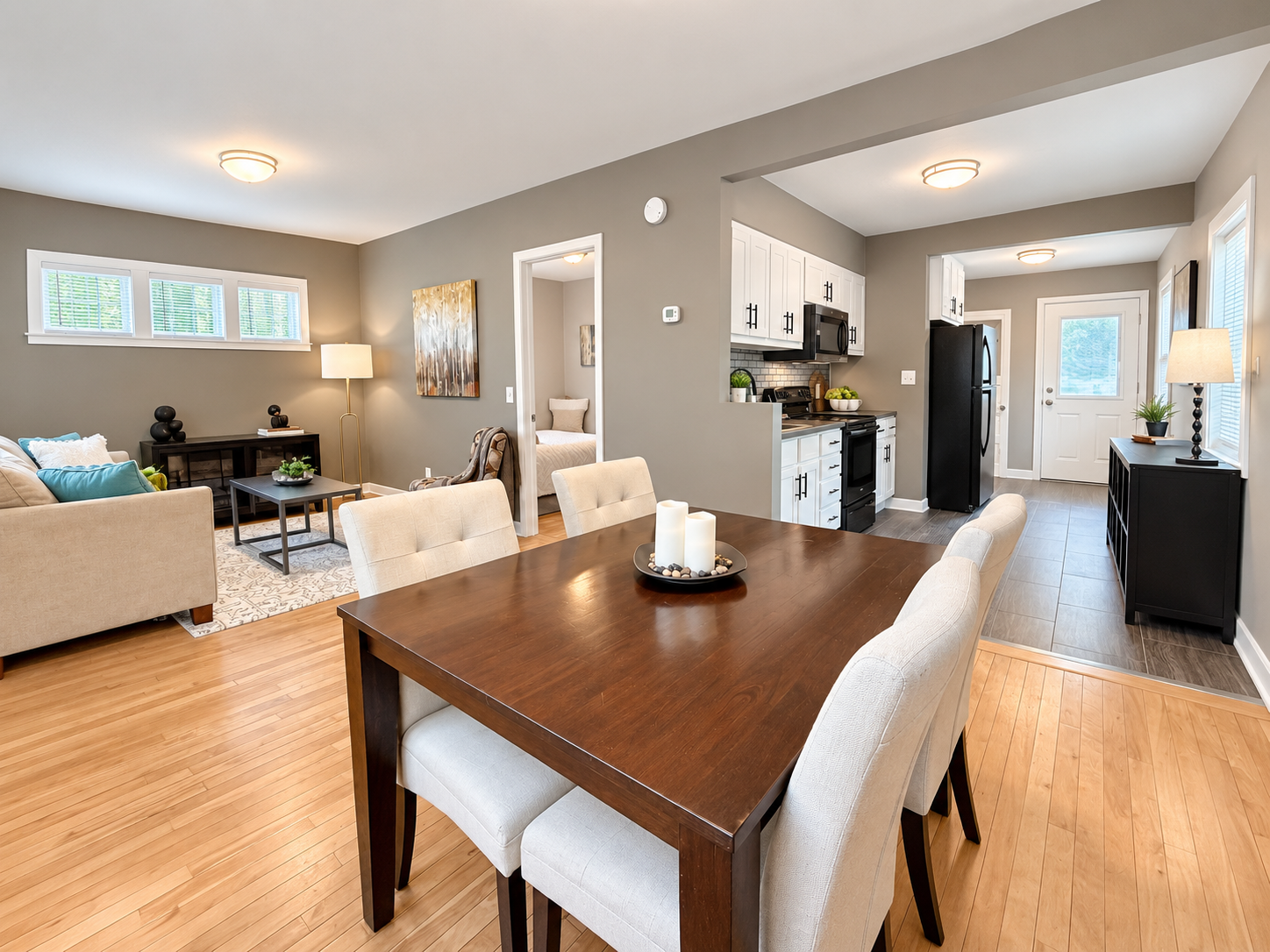 1699 Eustis Street Property Photo 2