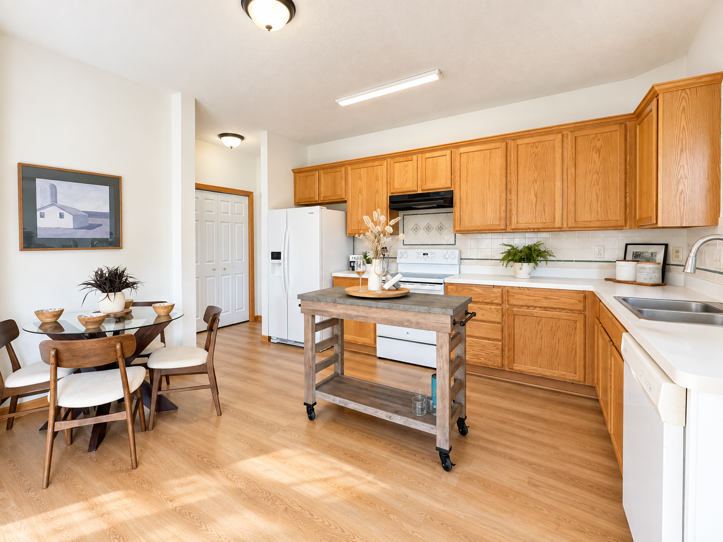 12141 85th Place N Property Photo 8