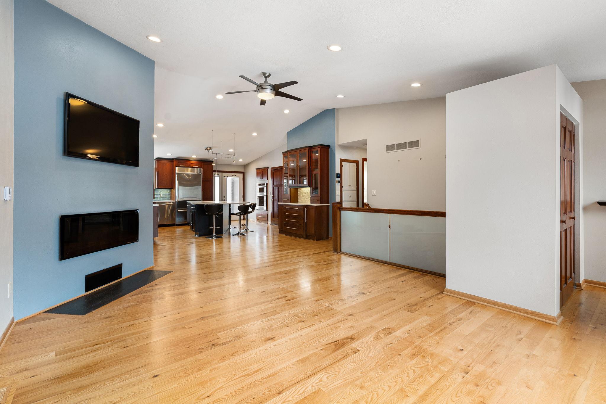 400 Oakland Place Ne 9 Property Photo 19
