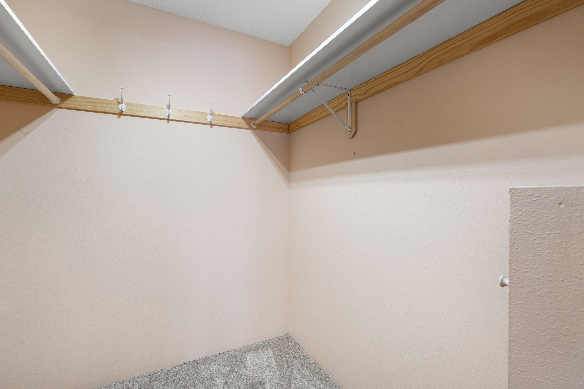 400 Oakland Place Ne 9 Property Photo 26