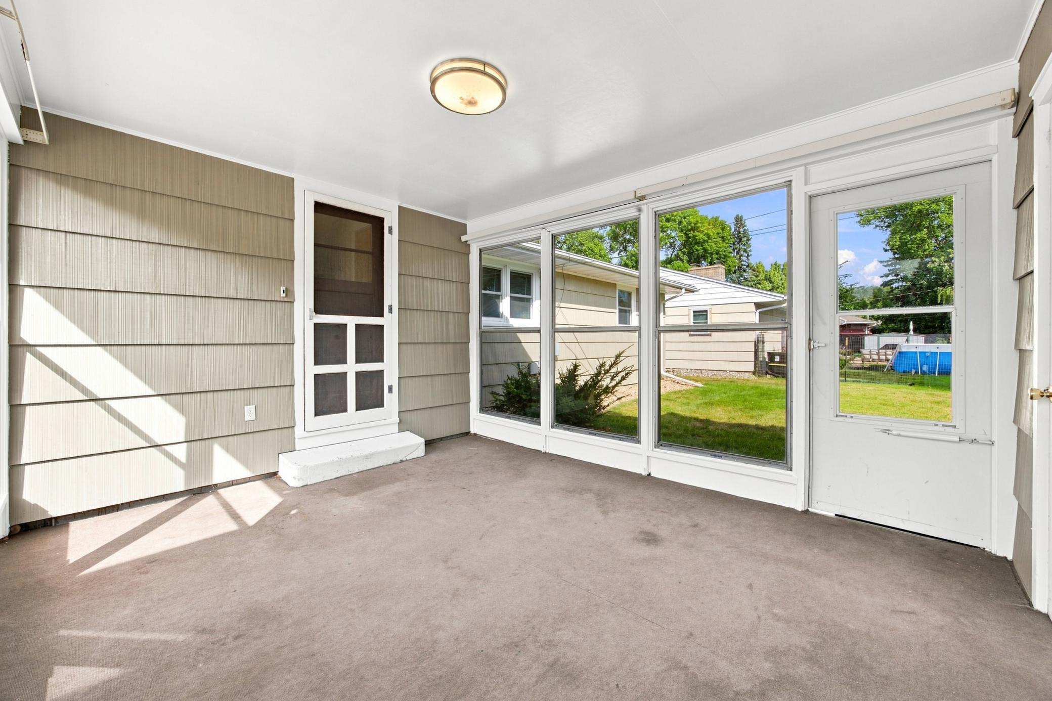 1520 3rd Street S Property Photo 25