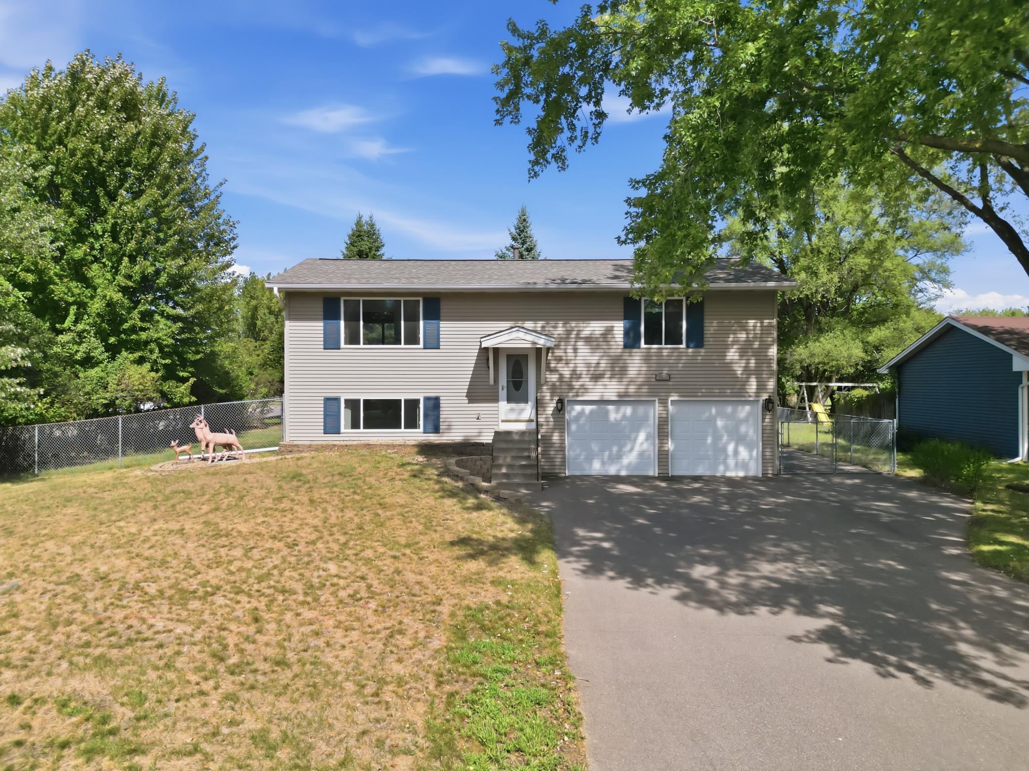 4061 99th Avenue Ne Property Photo 1