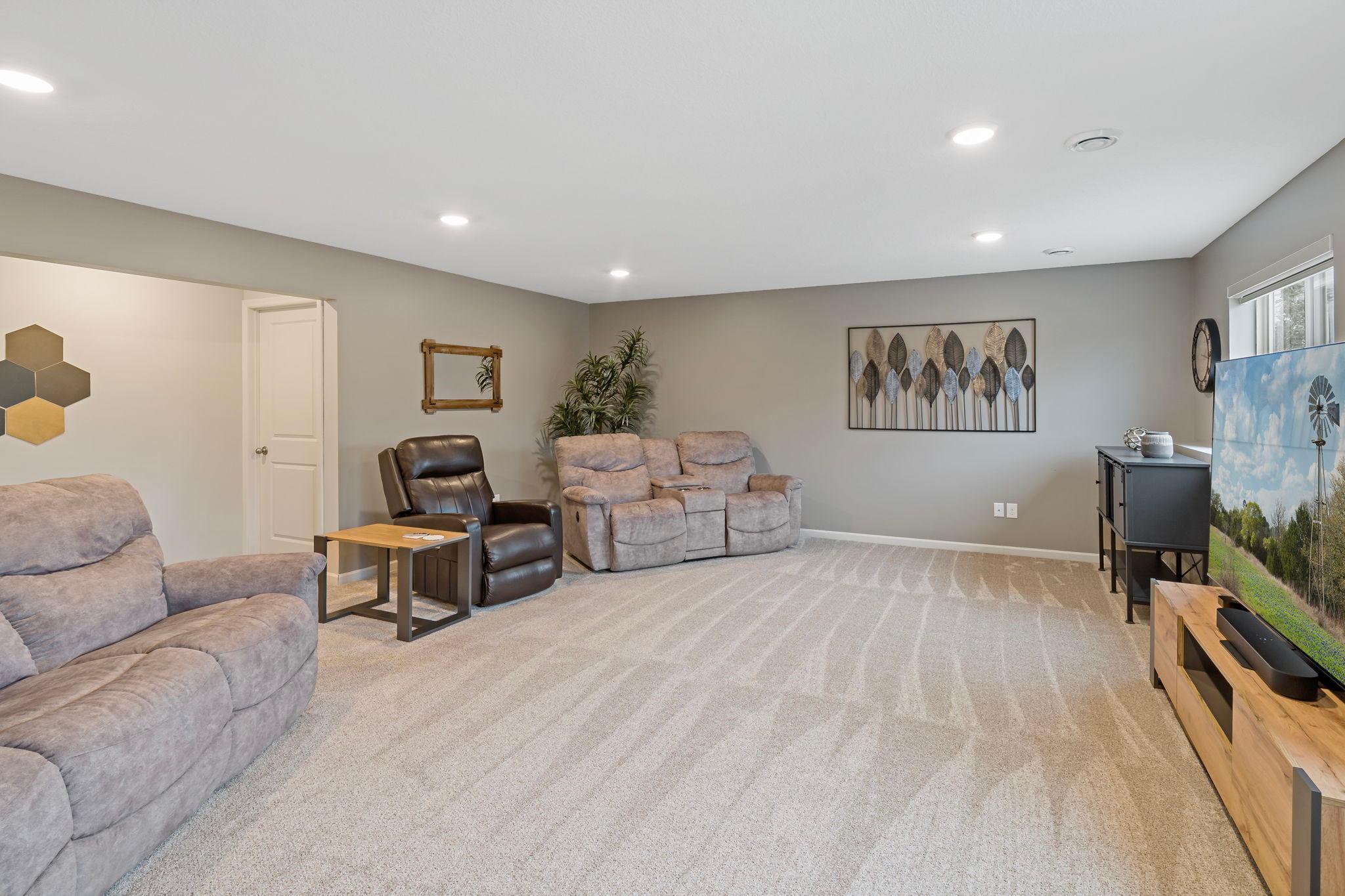 15135 Emory Circle Property Photo 37