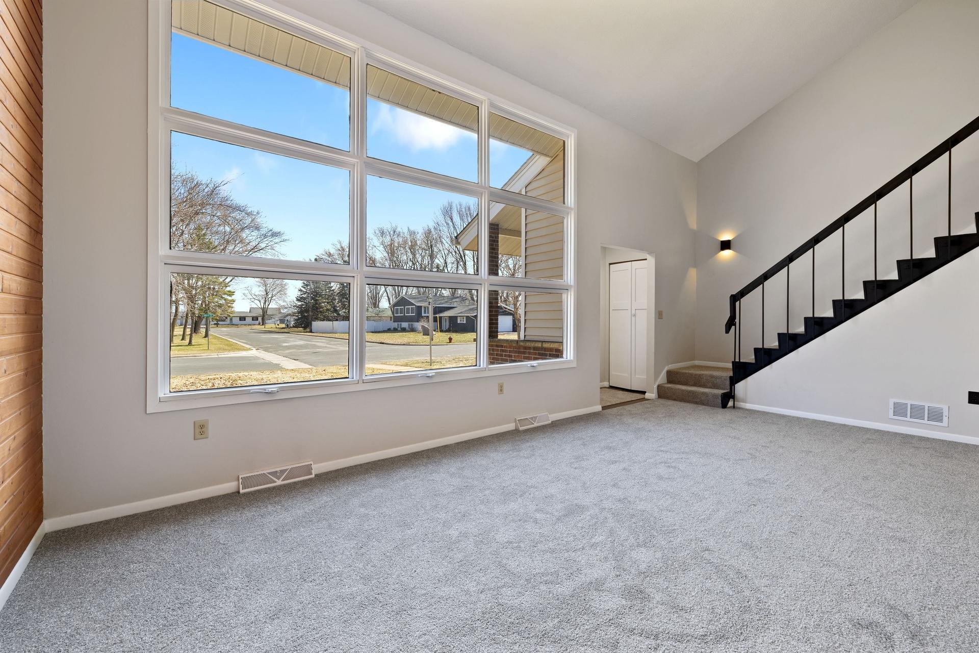 818 9th Street Property Photo 1