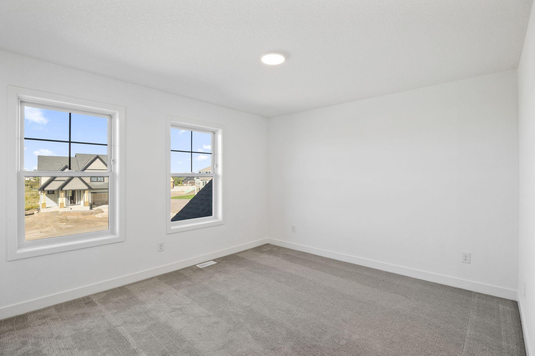 6870 Spruce Lane Property Photo 11