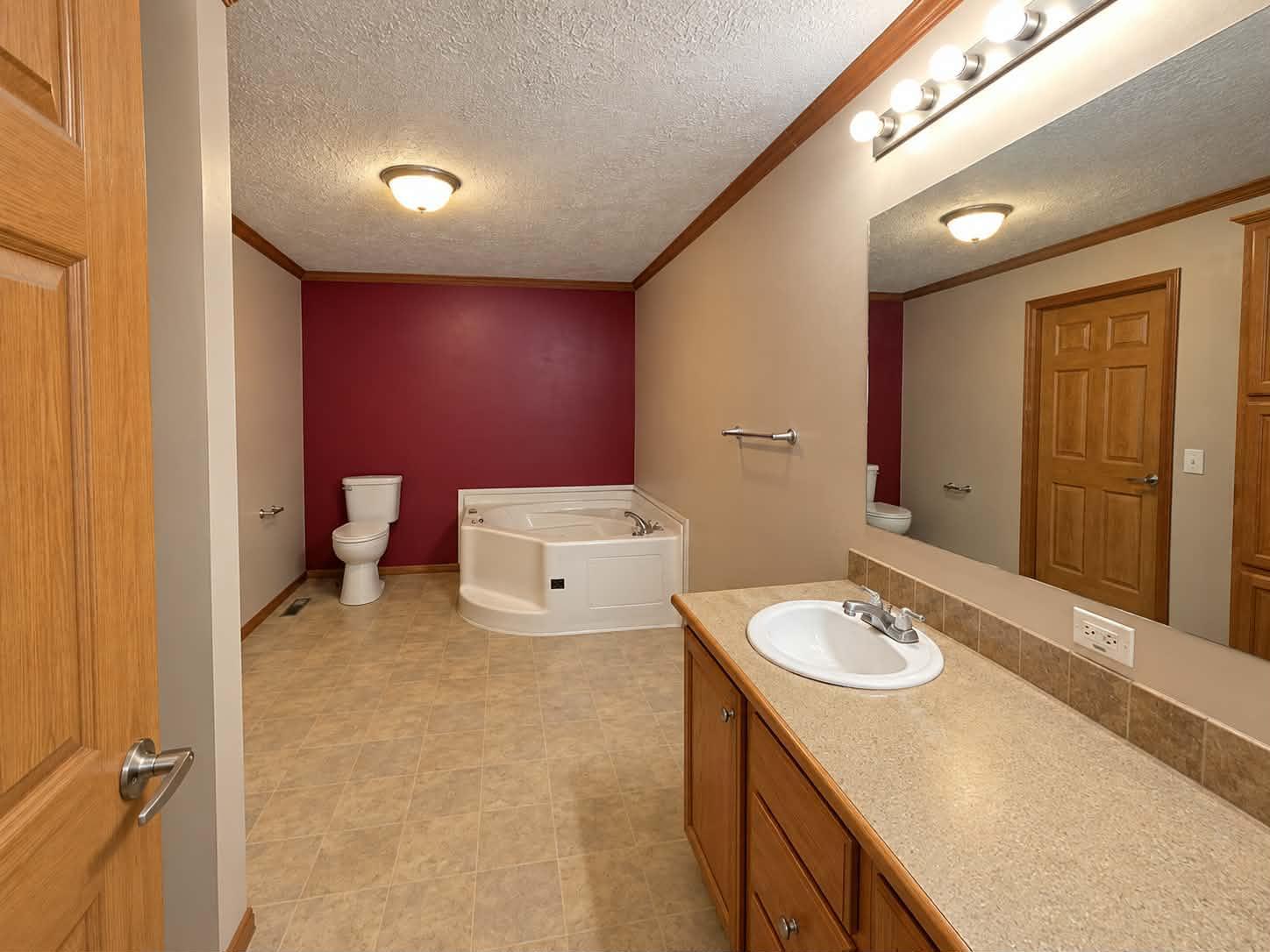 2550 270th Avenue Property Photo 9