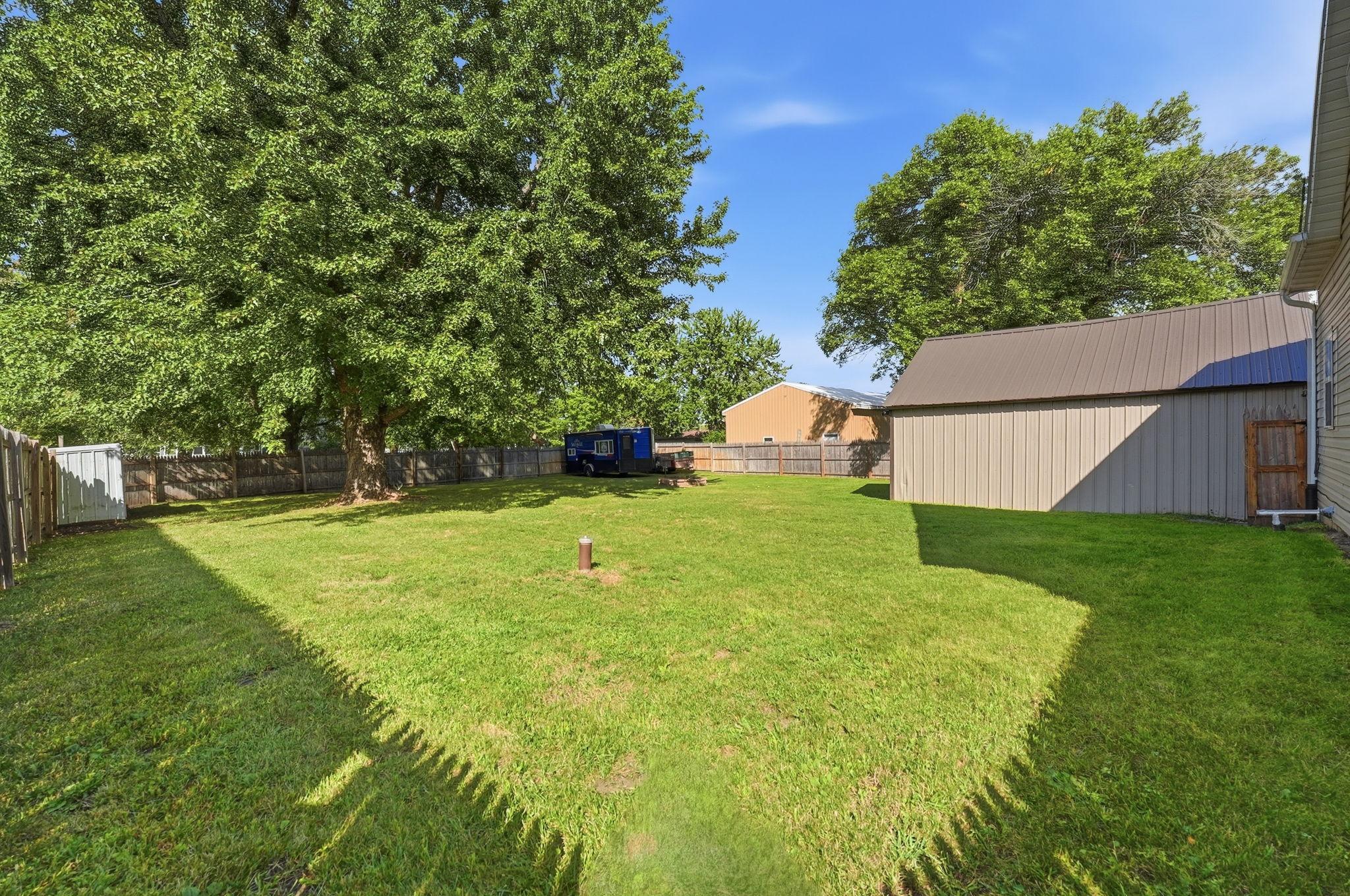 150 W Church Avenue Property Photo 5