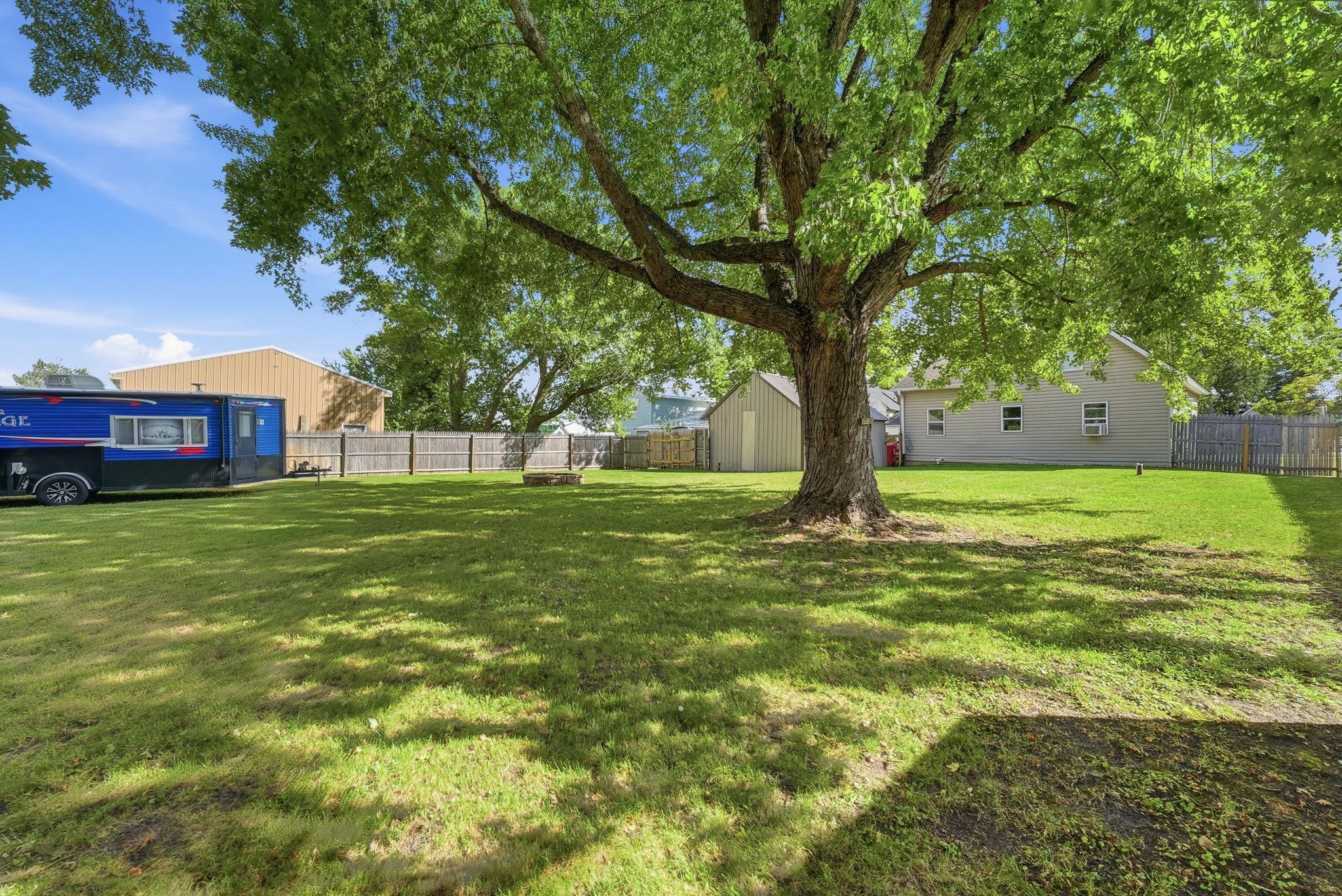 150 W Church Avenue Property Photo 6