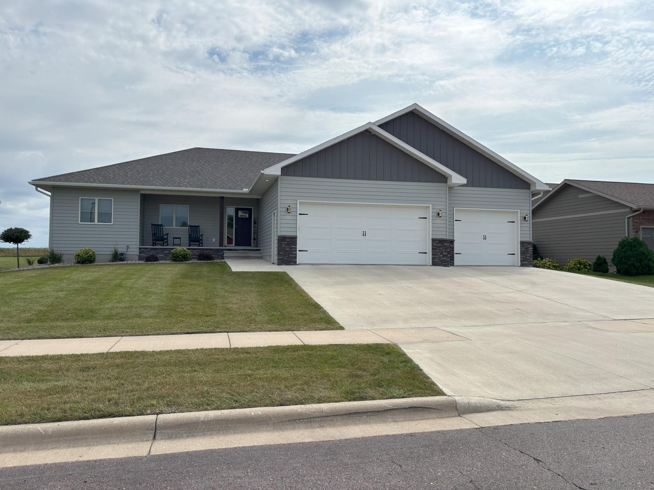 1145 Horatio Street Property Photo 1