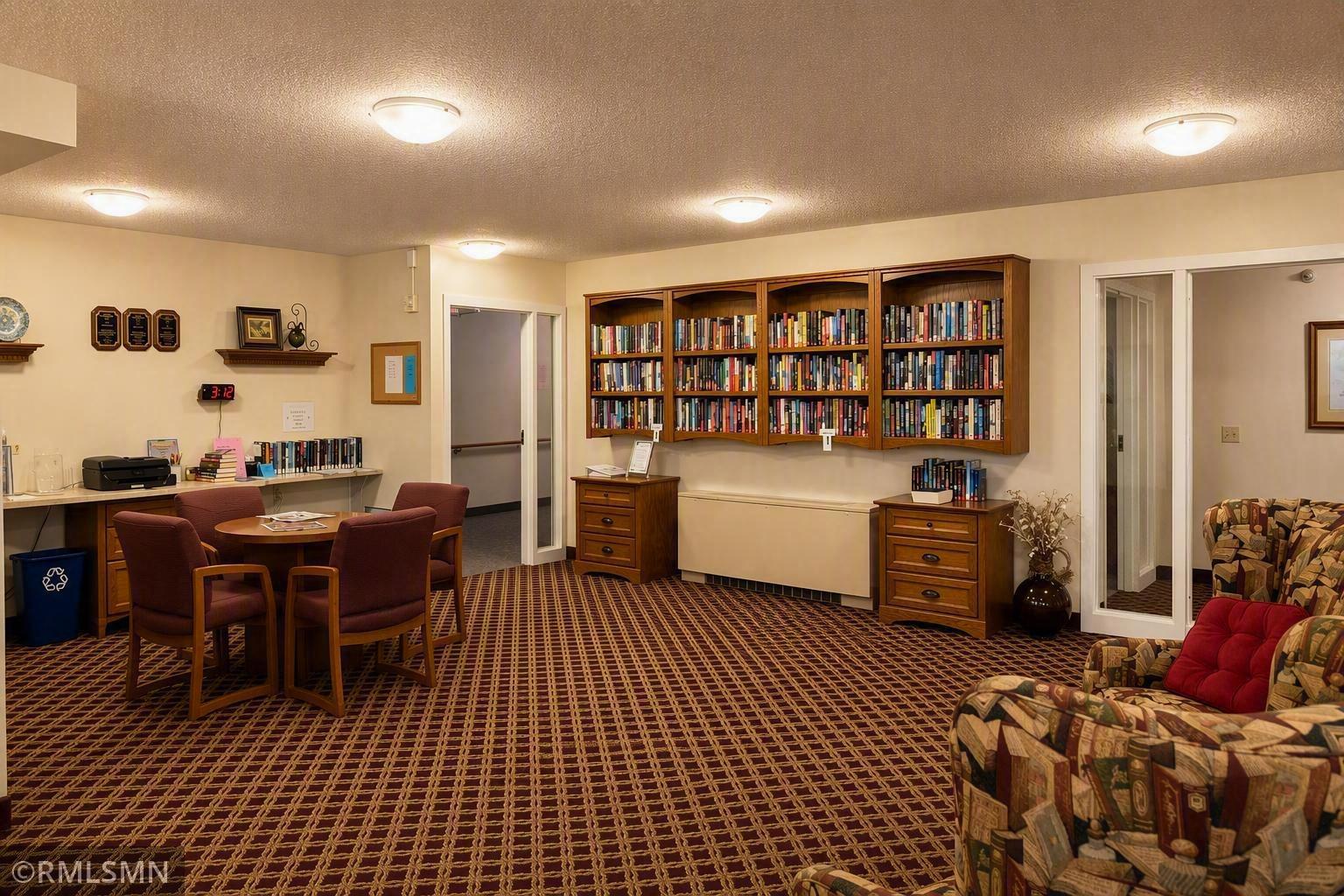 7600 Golden Valley Road 304 Property Photo 16
