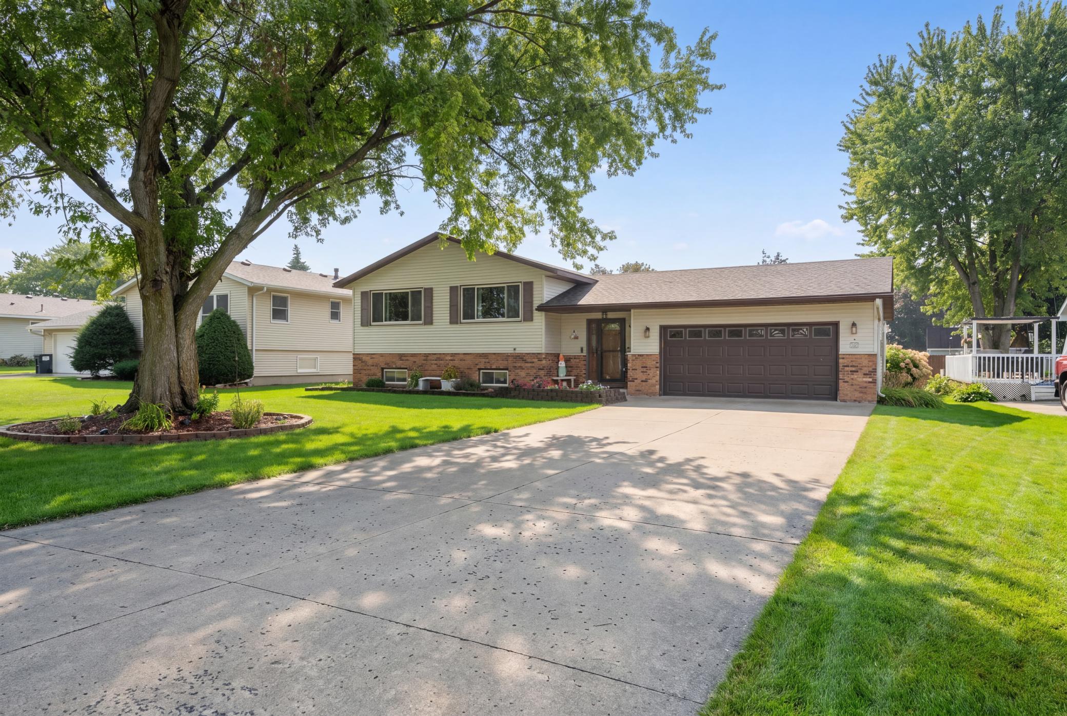 326 5th Street Sw Property Photo 1