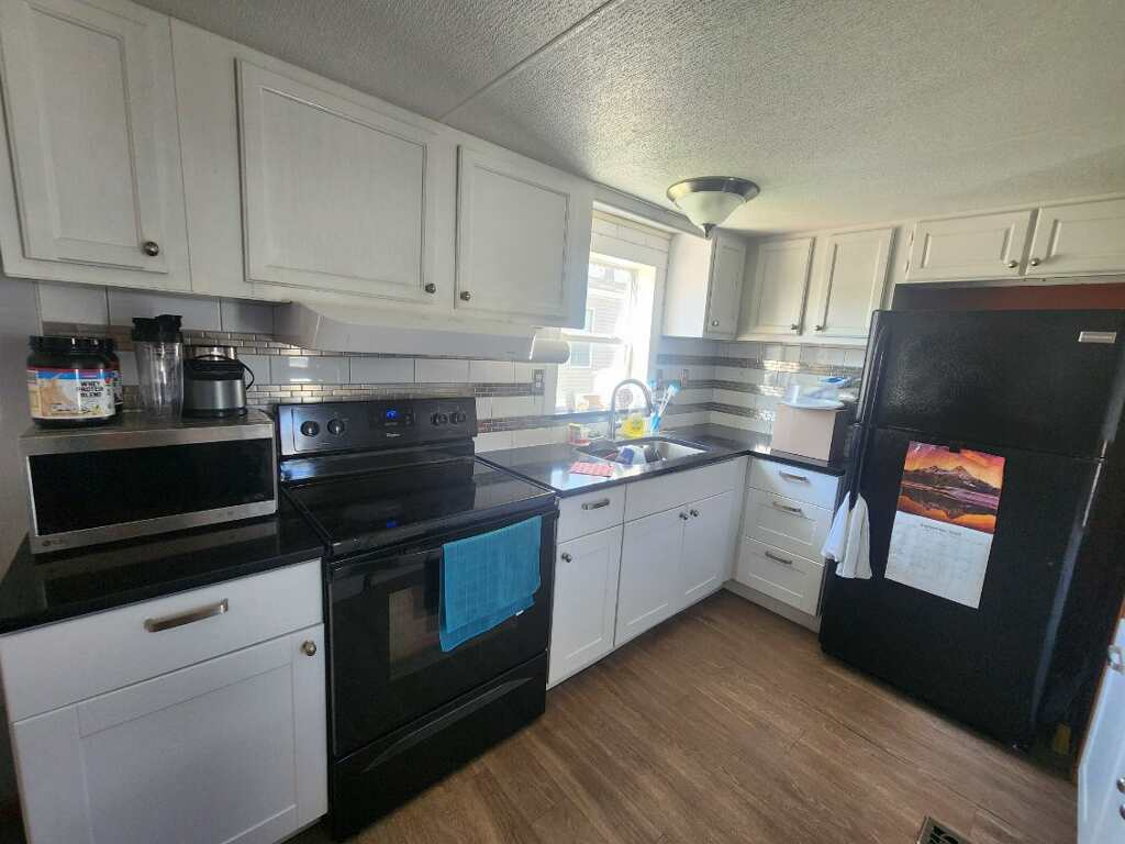 3827 Minuteman Lane Property Photo 7