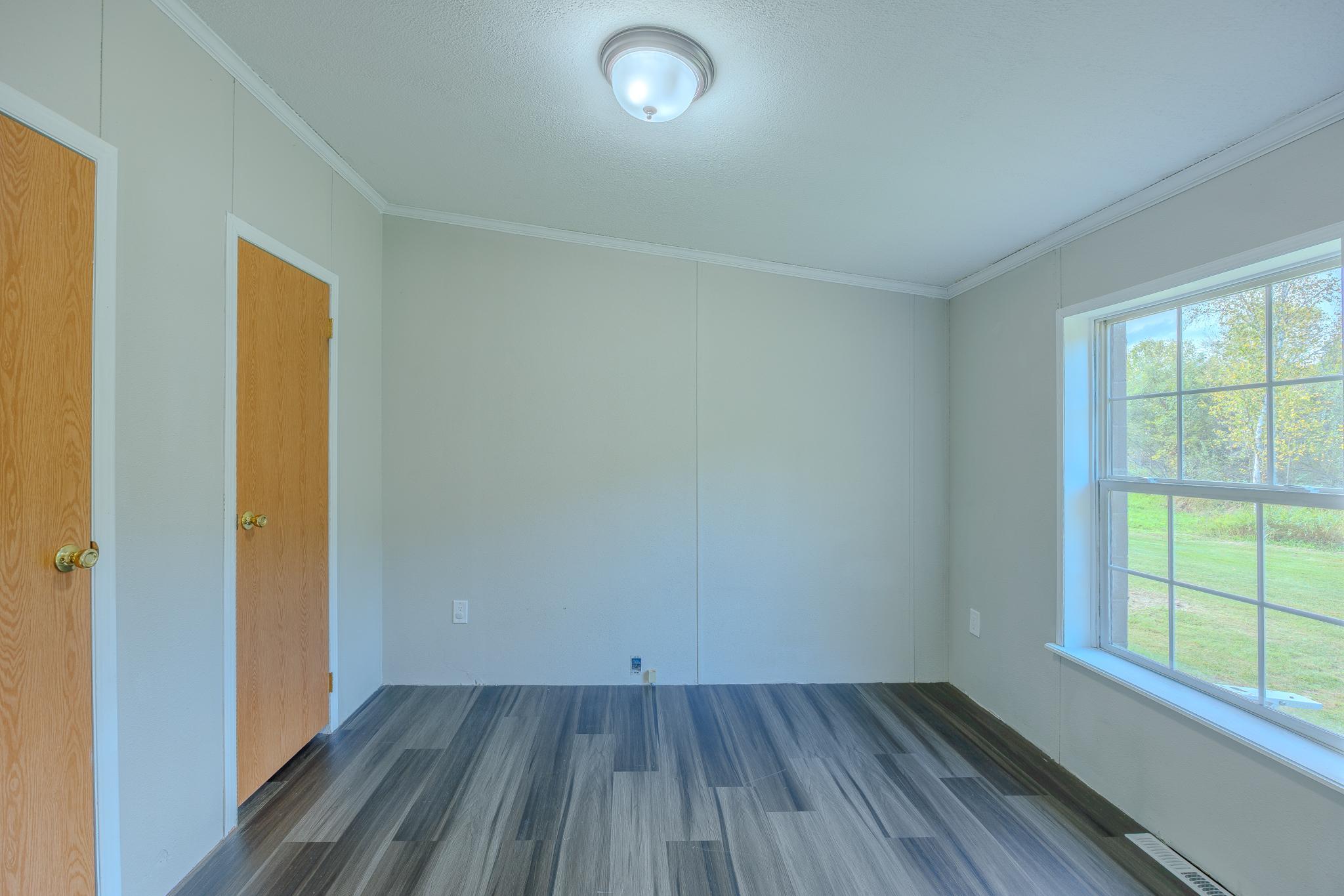 47335 323rd Avenue Property Photo 6