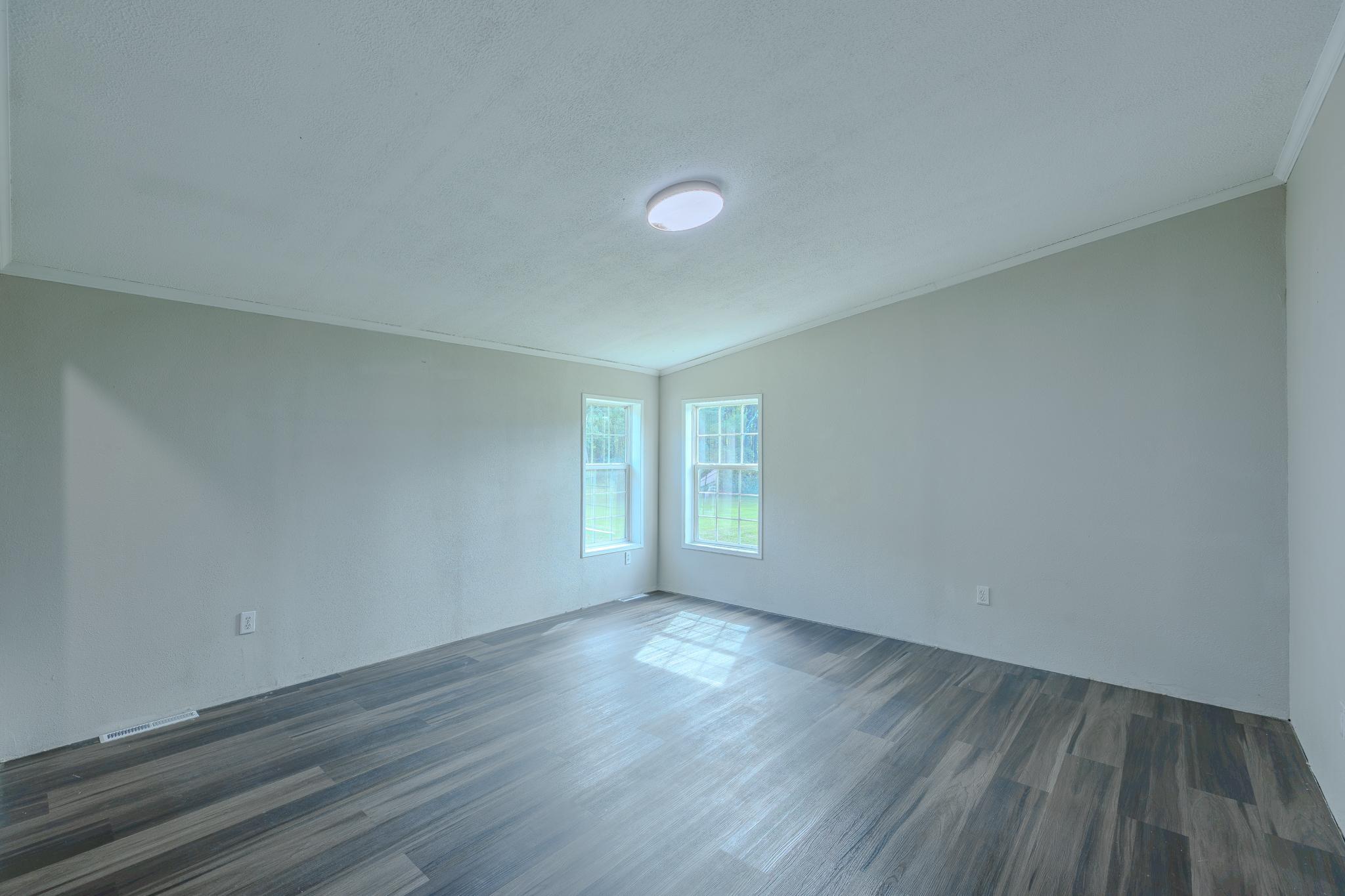 47335 323rd Avenue Property Photo 8