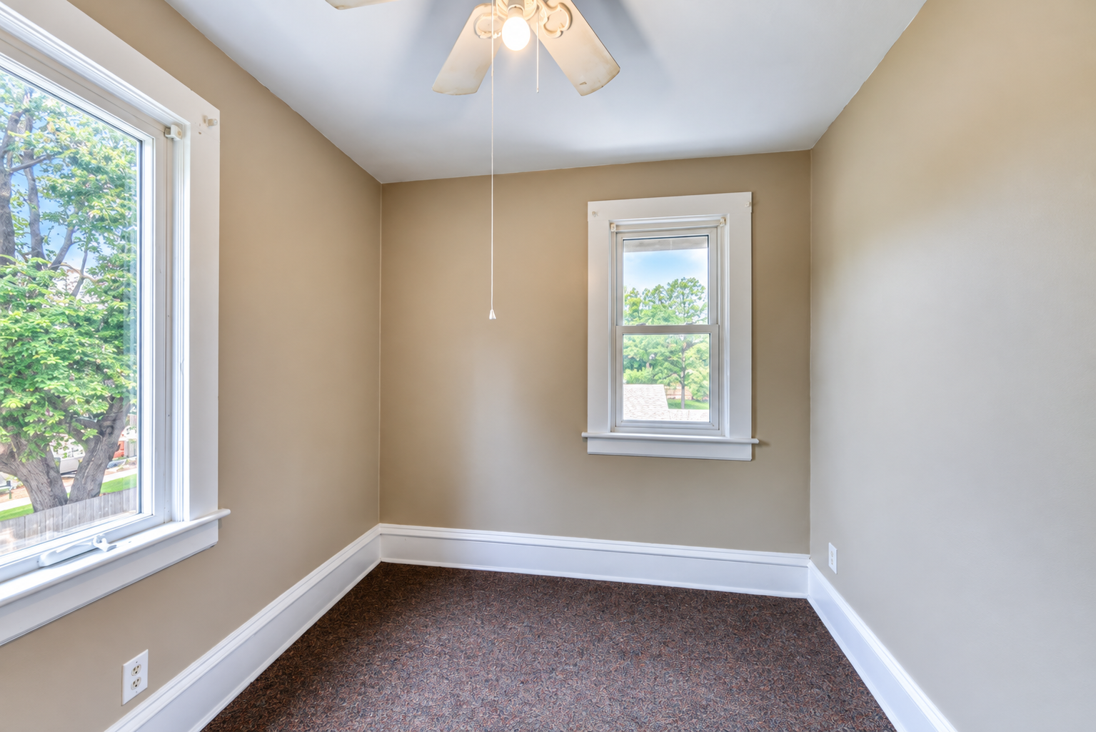 315 25th Avenue N Property Photo 6