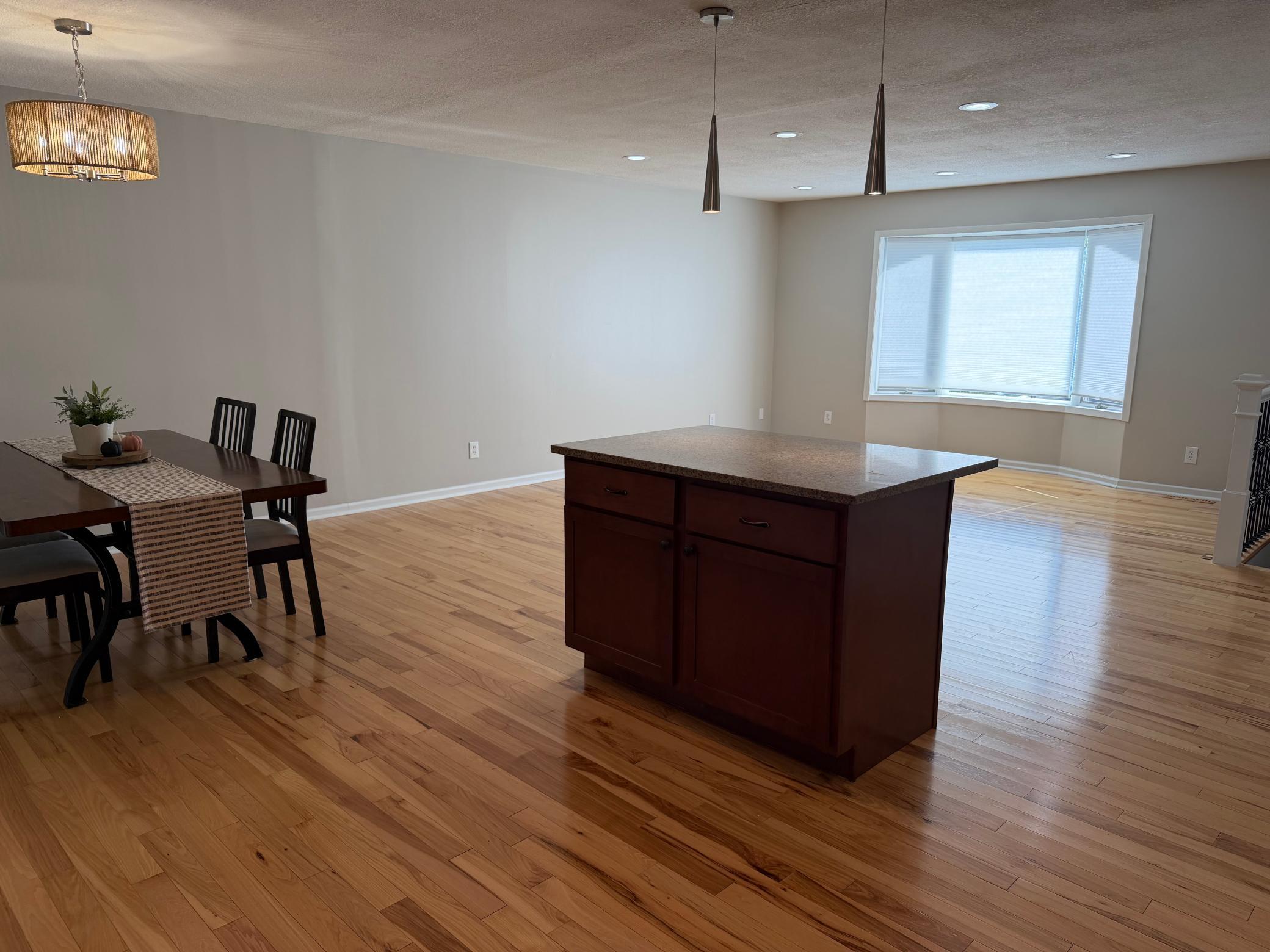 4615 Parkridge Drive Property Photo 8