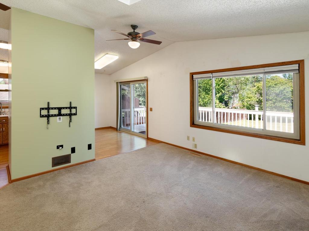 10015 Upper 205th Street W Property Photo 9
