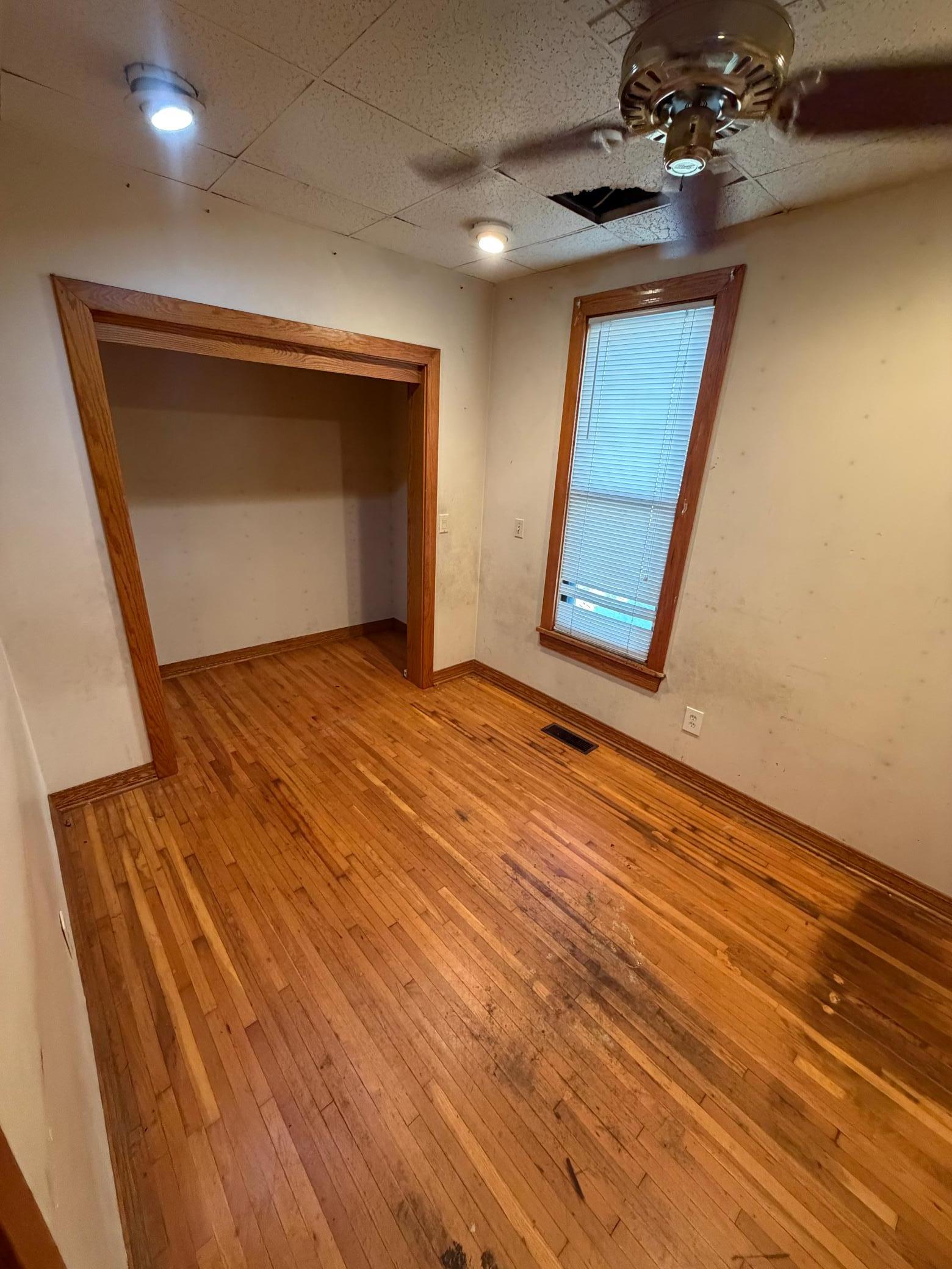 1615 22nd Avenue N Property Photo 9
