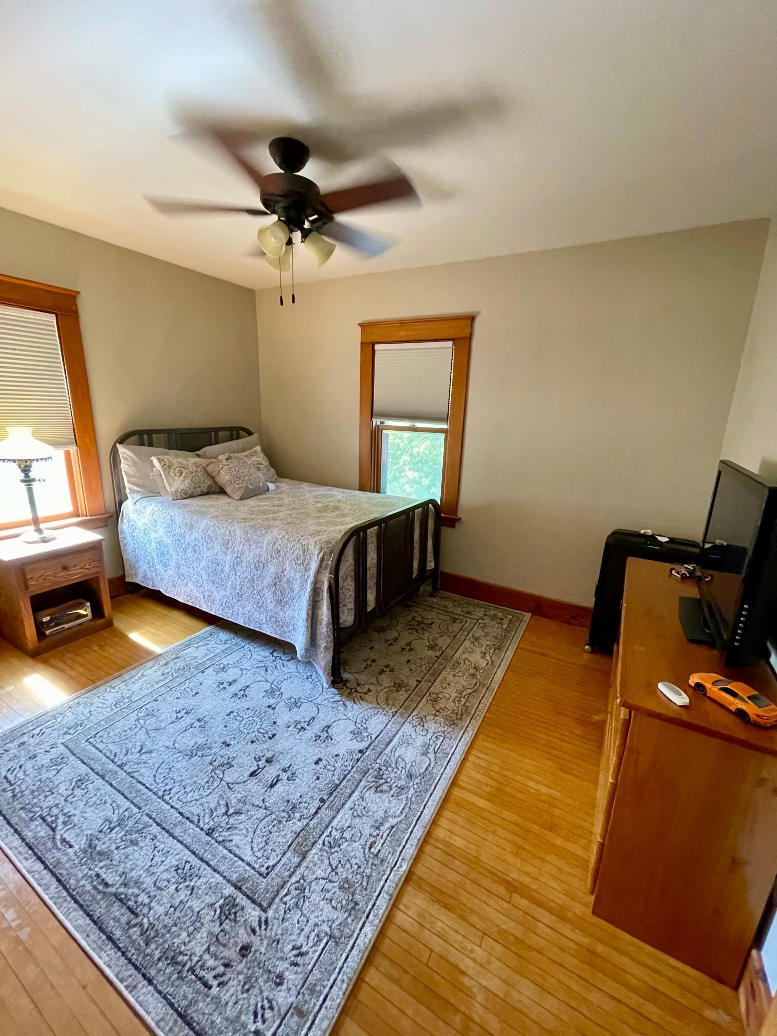 423 4th Street Ne Property Photo 14