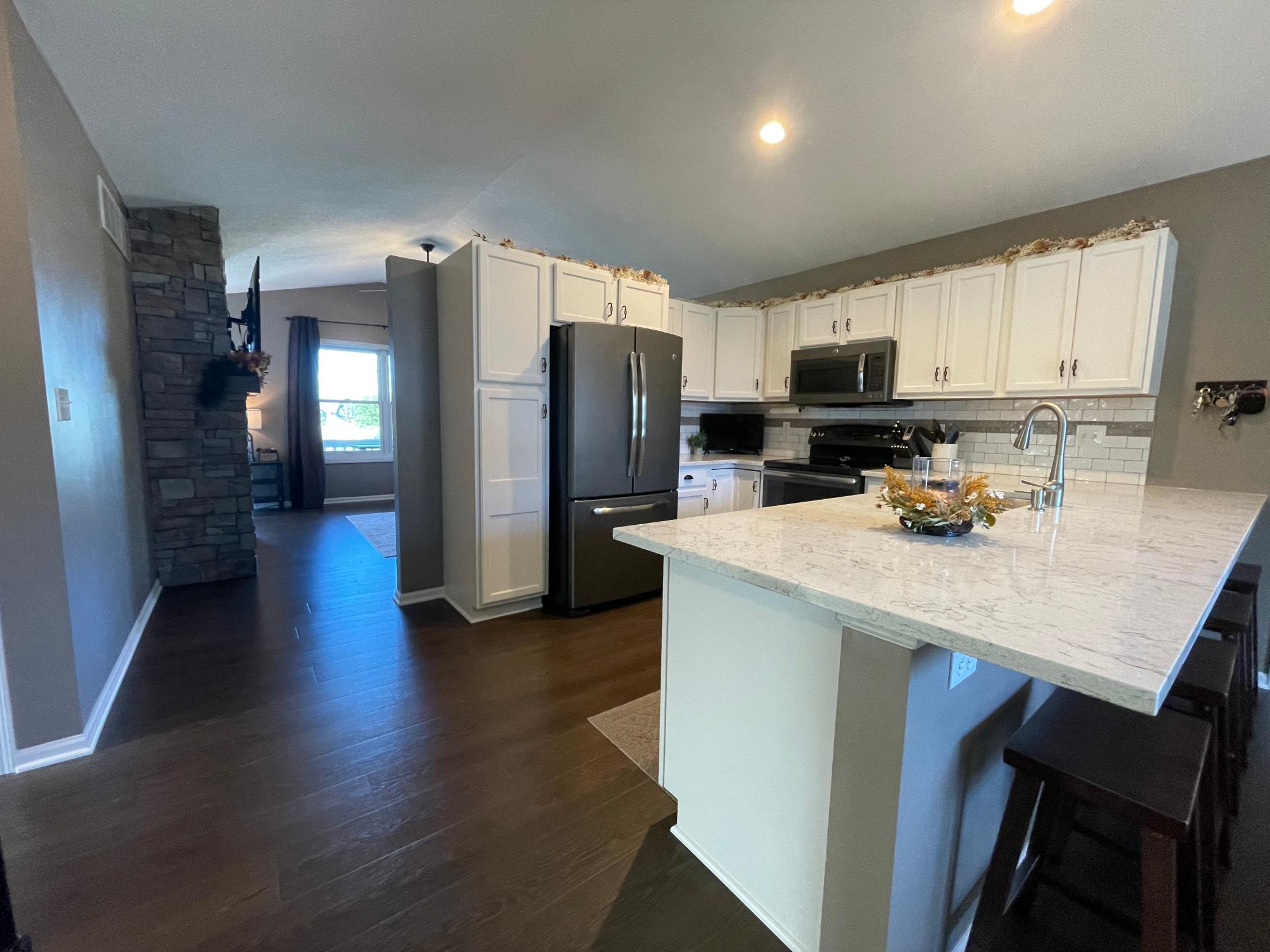 532 Elliot Drive Se Property Photo 6