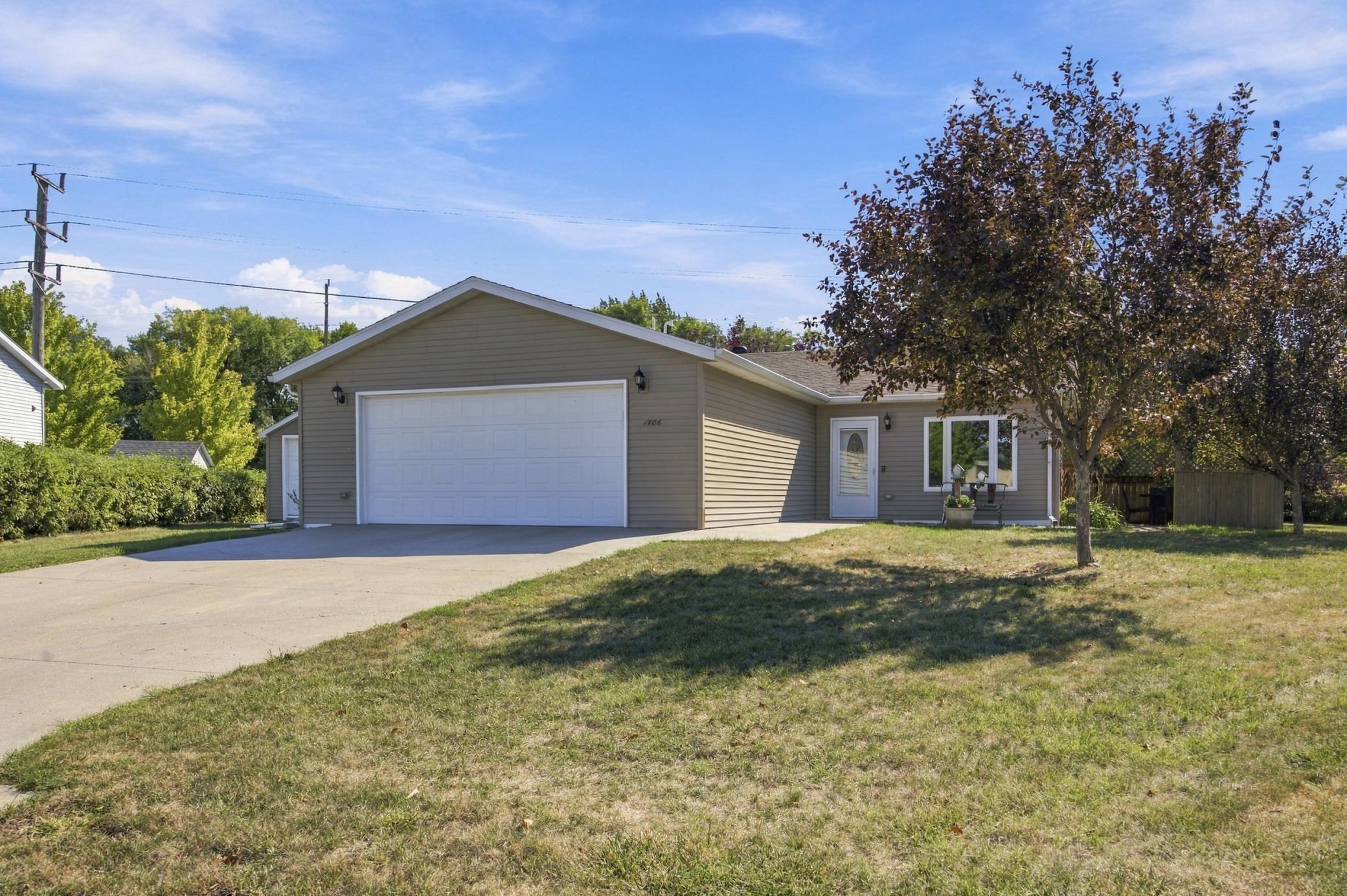 1706 12th Street N Property Photo 1