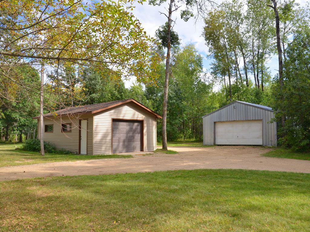 15569 Conifer Circle Property Photo 6