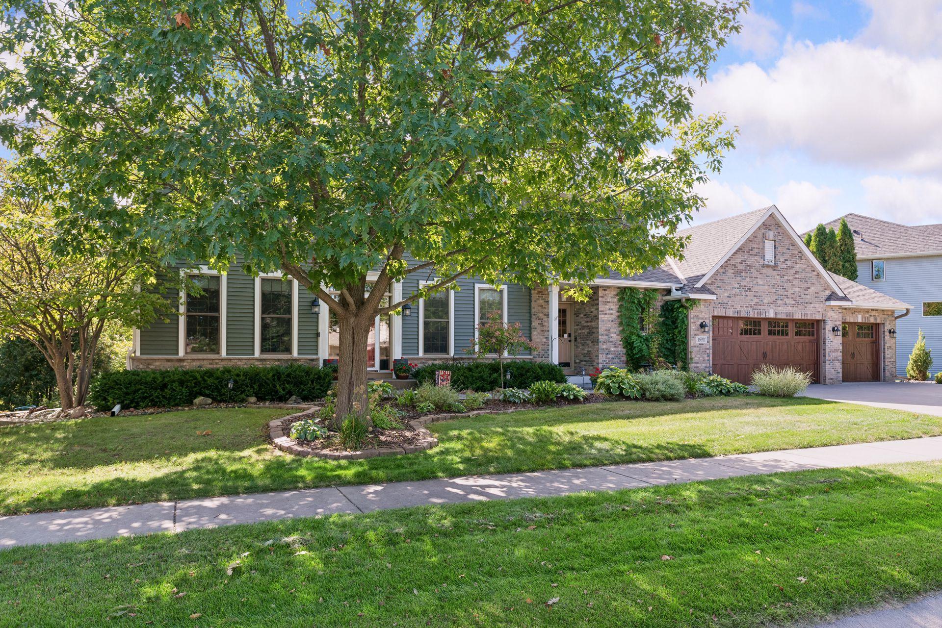 16917 73rd Place N Property Photo 49