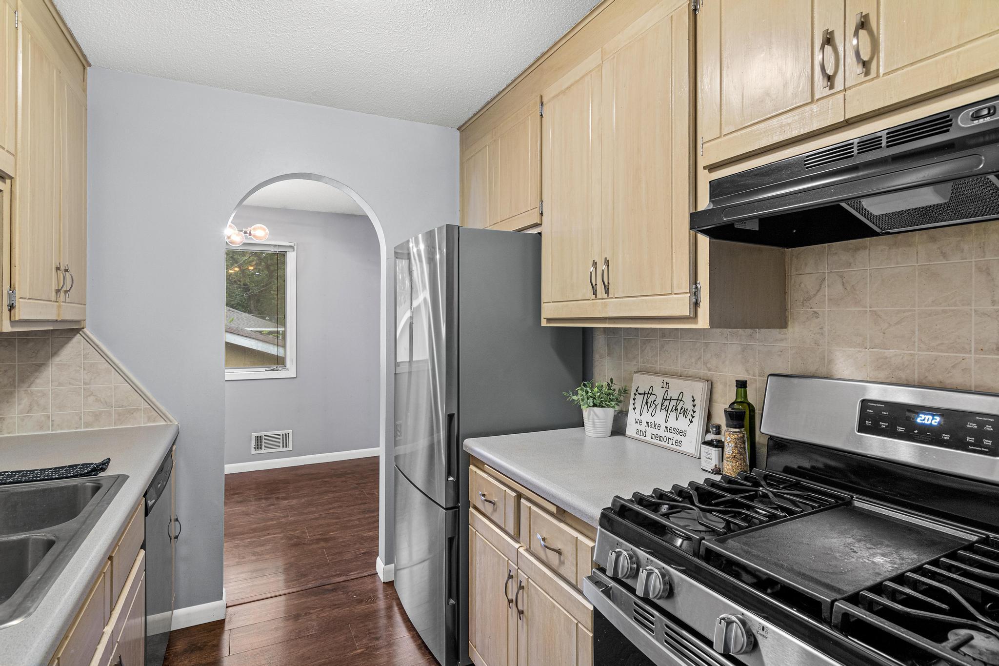 6510 2nd Street Ne Property Photo 5