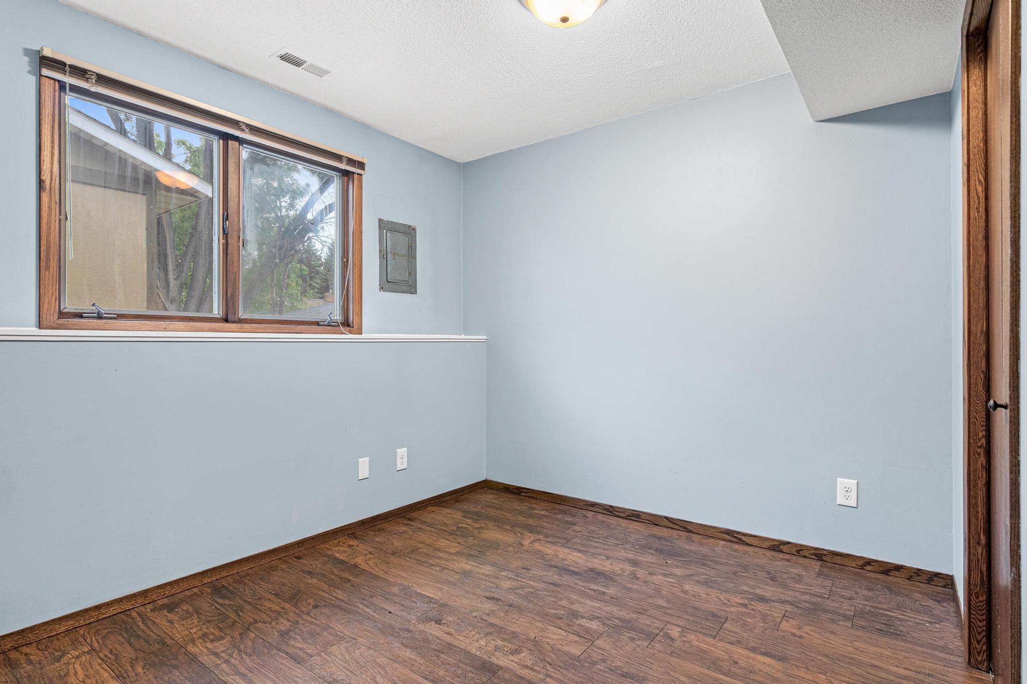 6510 2nd Street Ne Property Photo 12