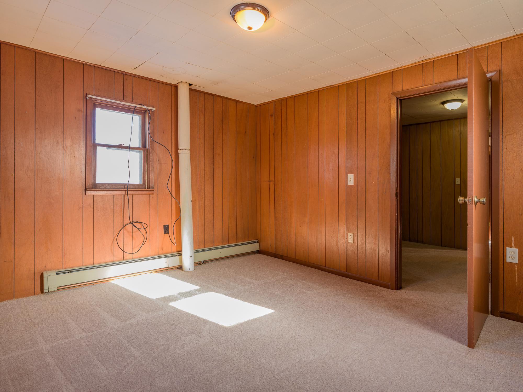 1206 James Avenue Property Photo 15