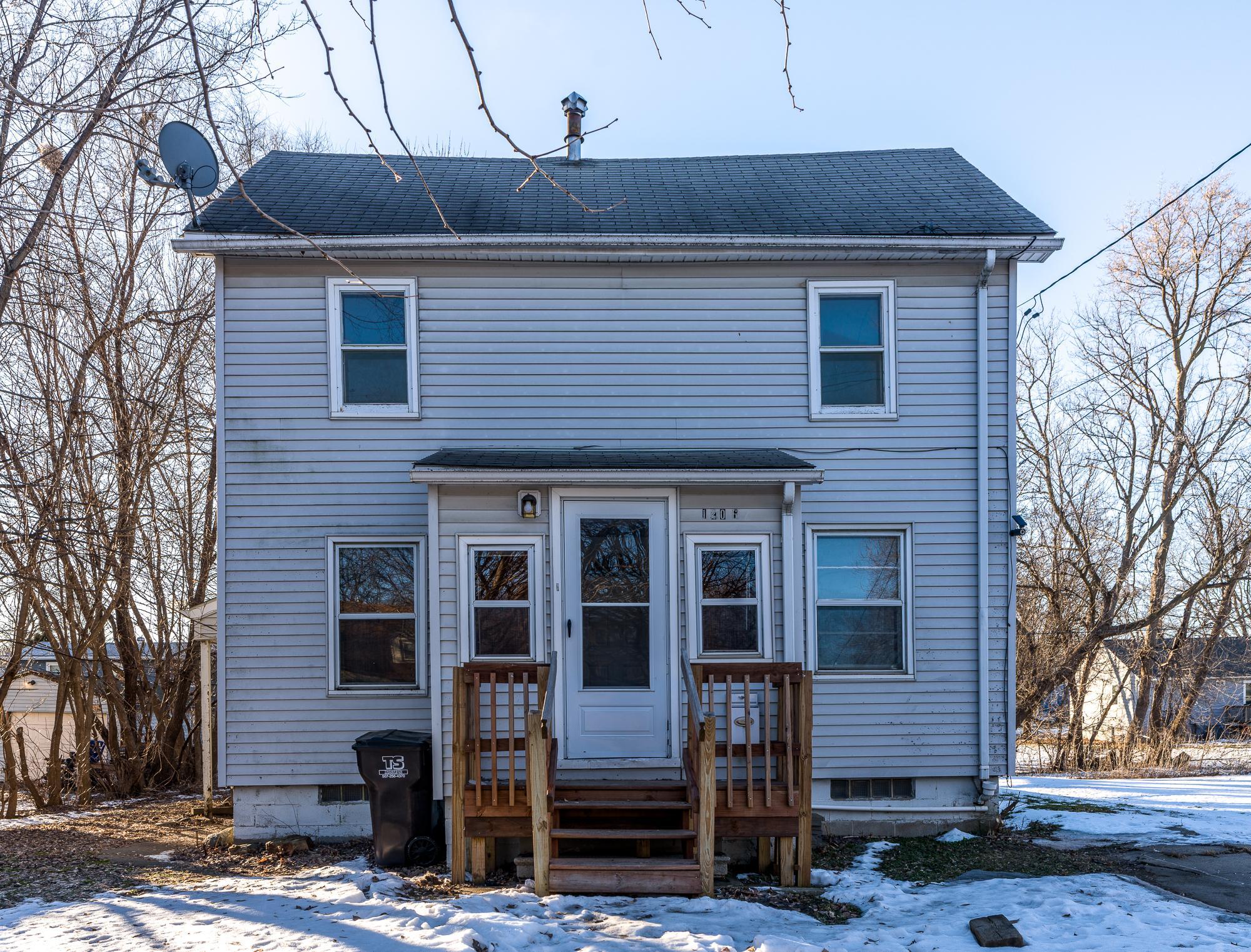 1206 James Avenue Property Photo 22