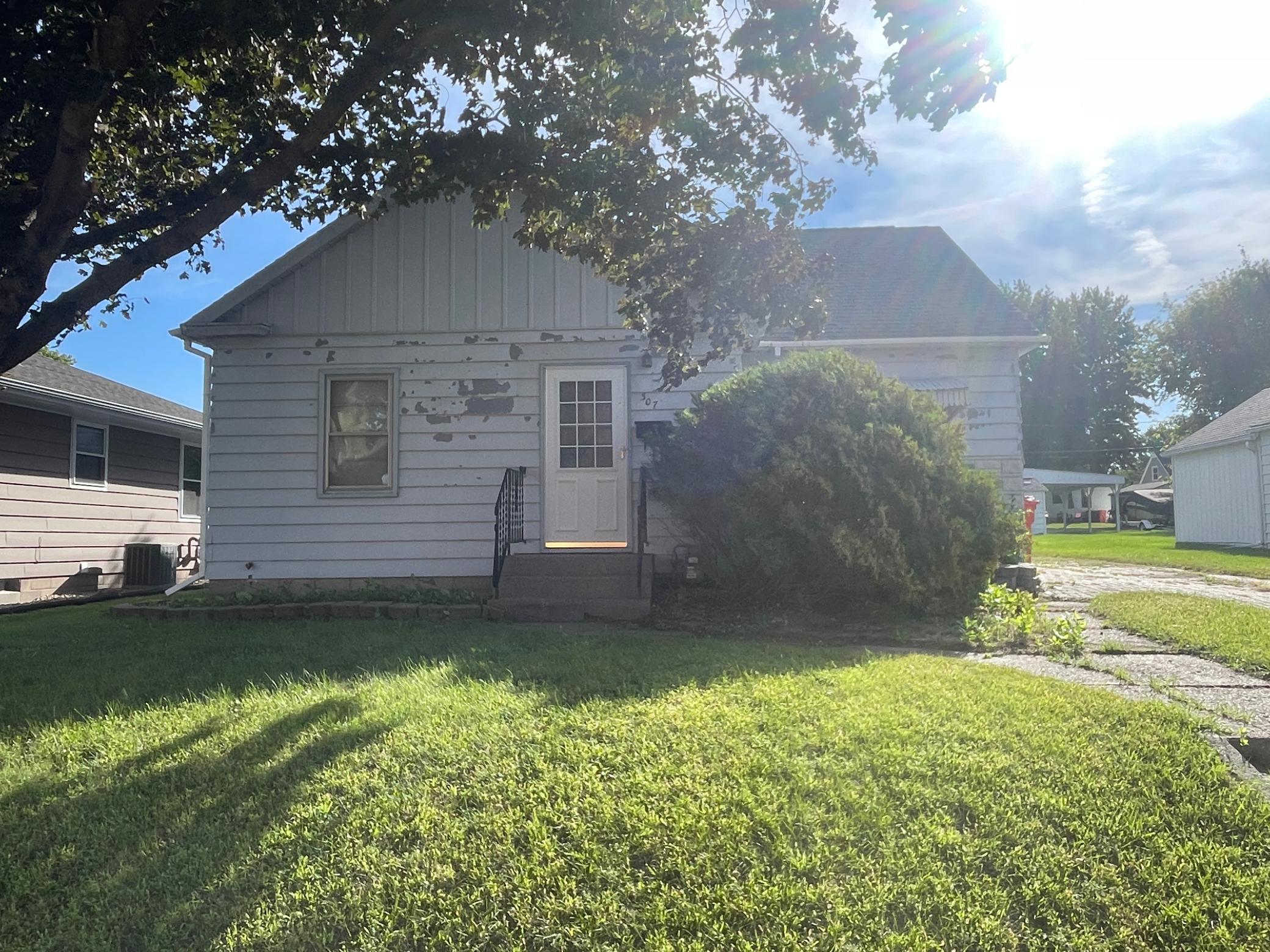 307 S Grant Street Property Photo 2