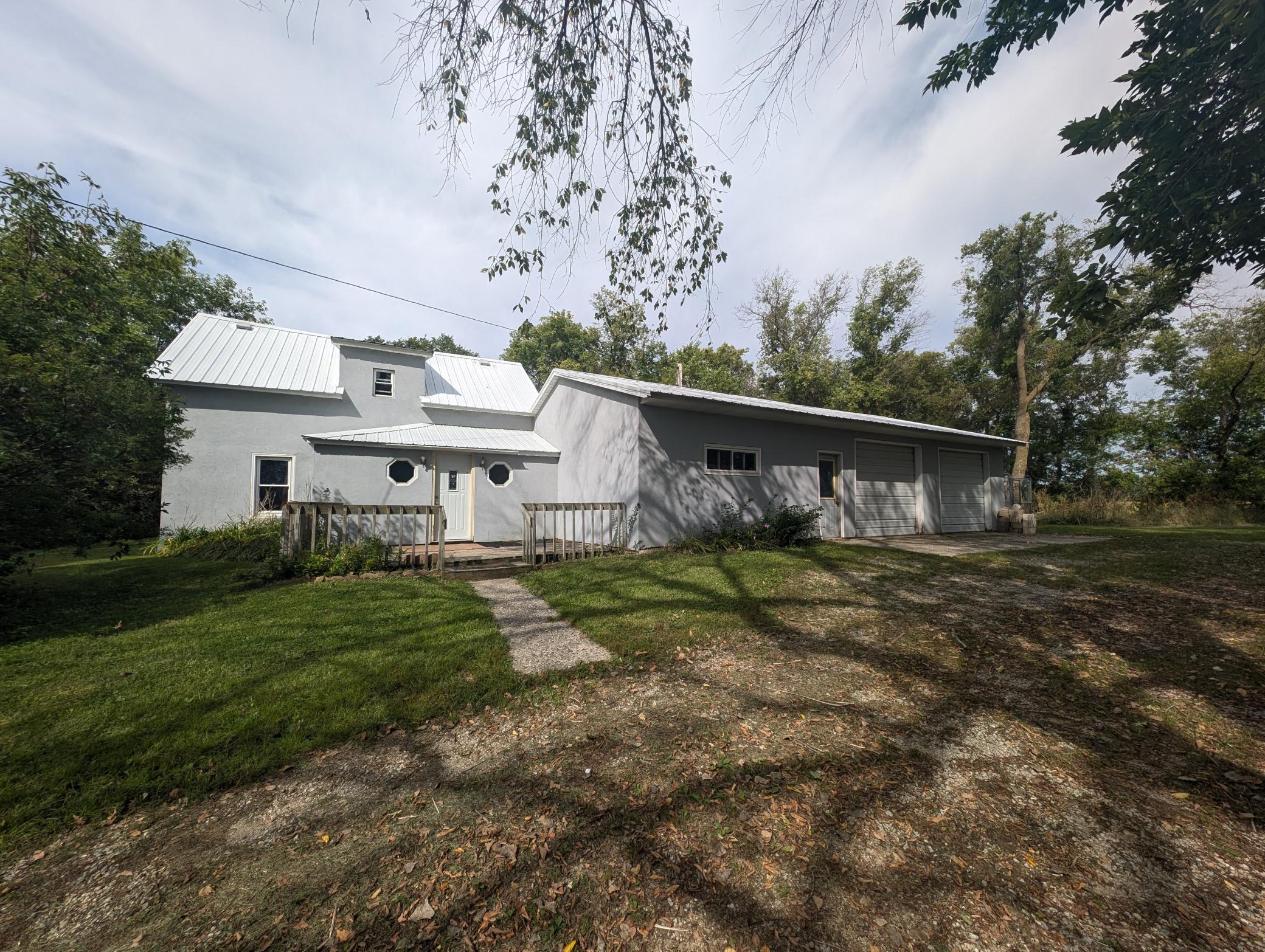 52473 County Highway 14 Property Photo 1