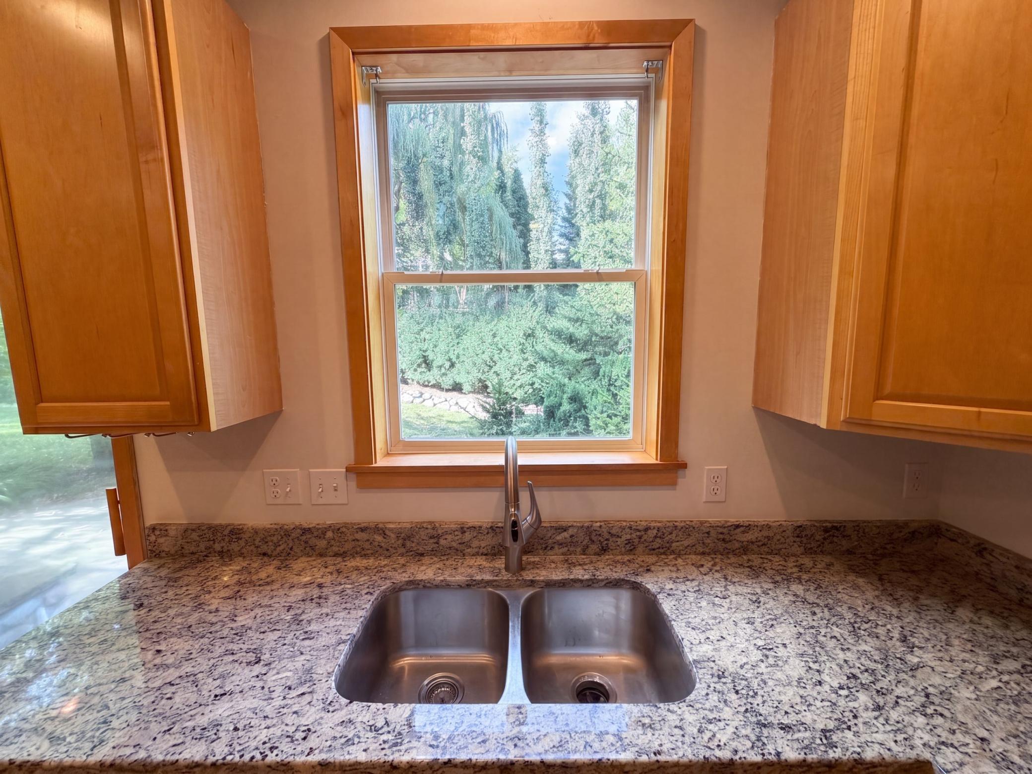 1012 Delano Court Property Photo 7