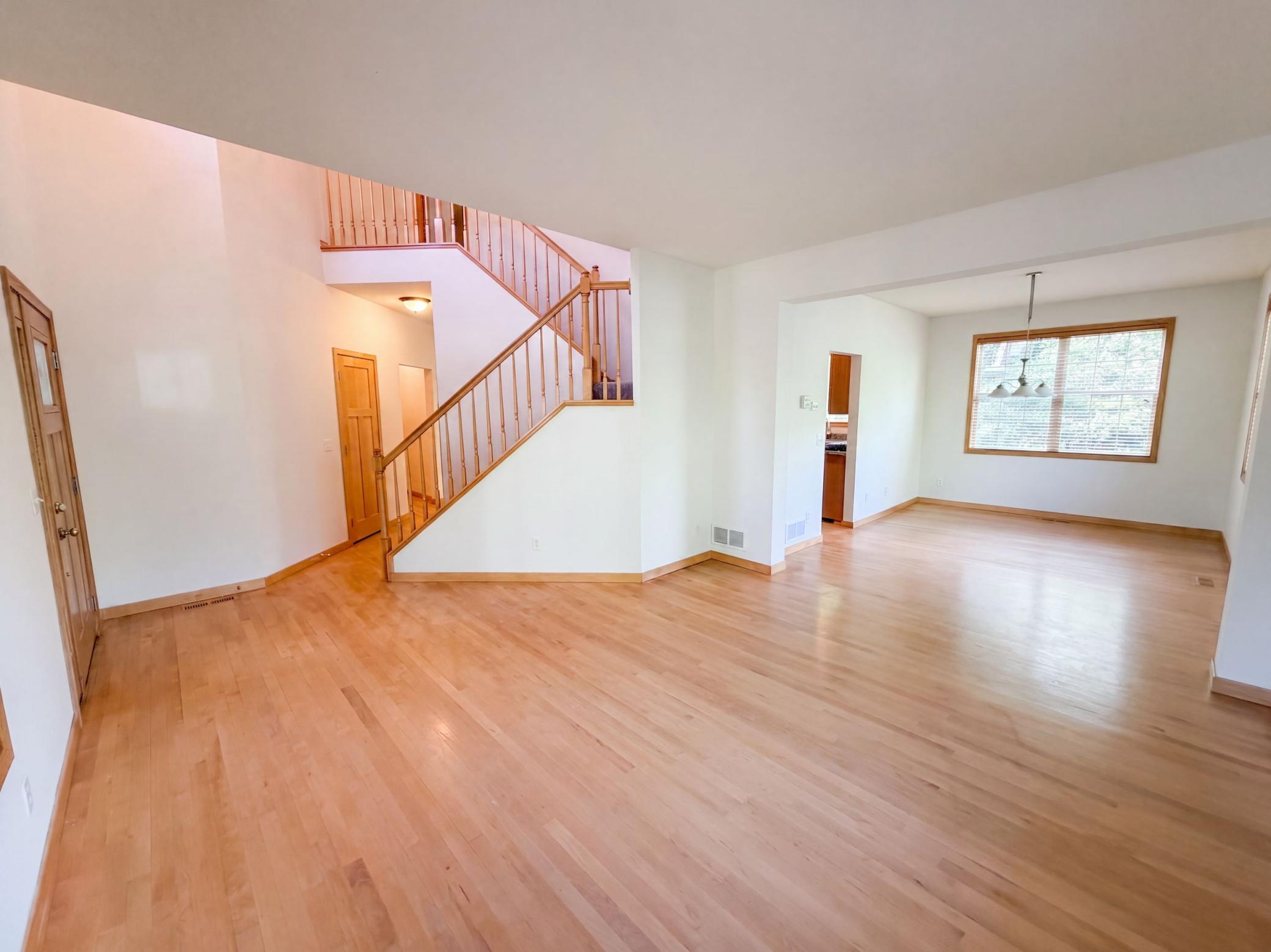 1012 Delano Court Property Photo 9