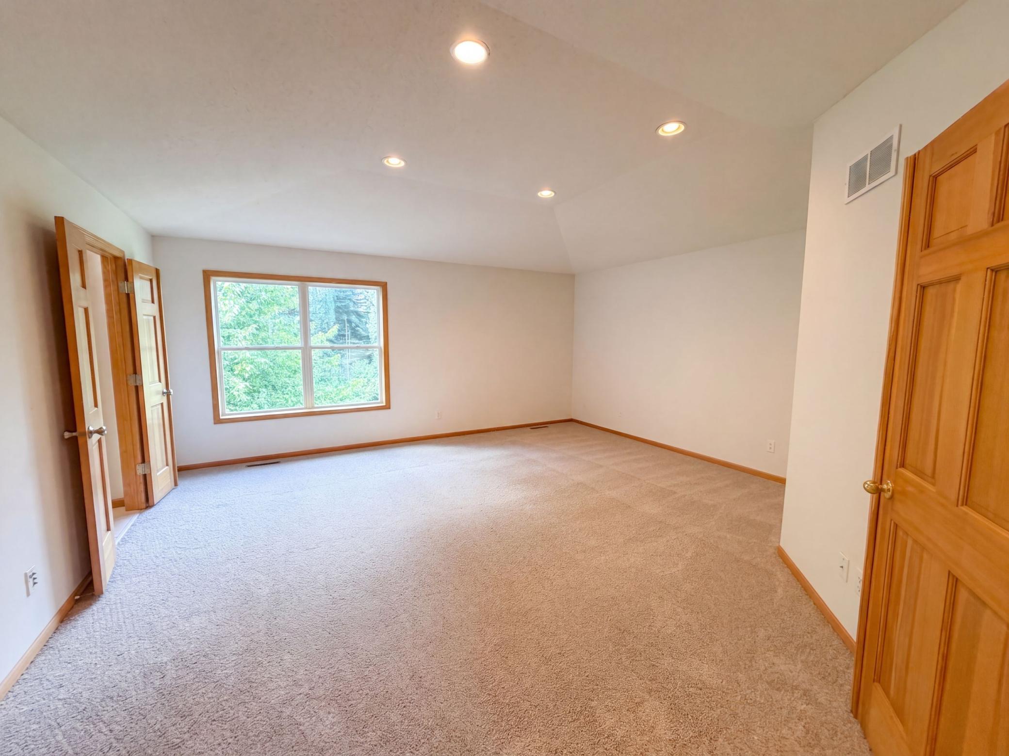 1012 Delano Court Property Photo 15