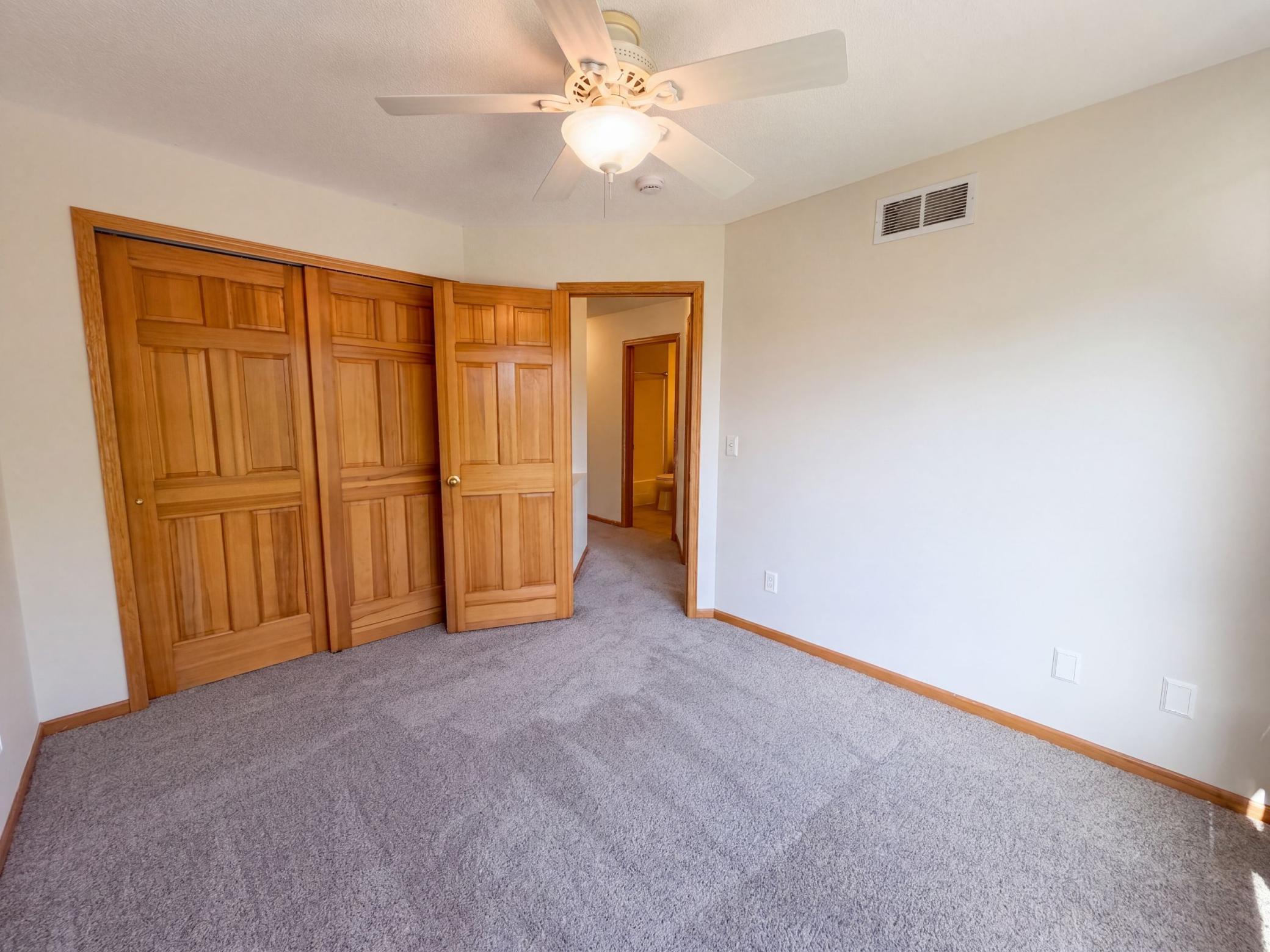 1012 Delano Court Property Photo 20